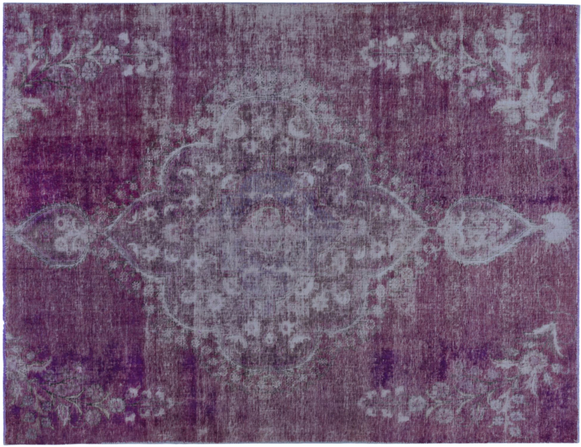 Persian Vintage    <br/>270 x 197 cm