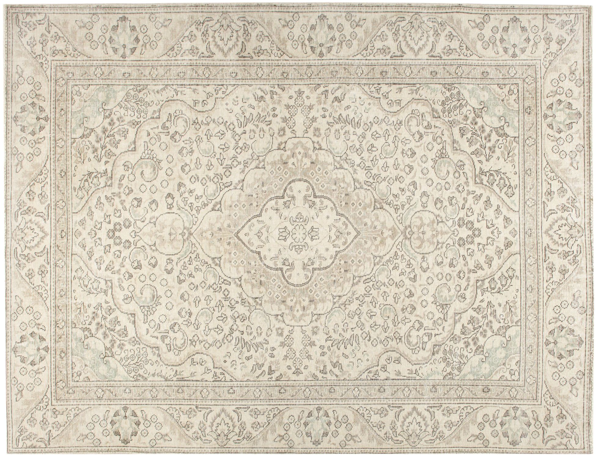 Persian Vintage    <br/>275 x 188 cm