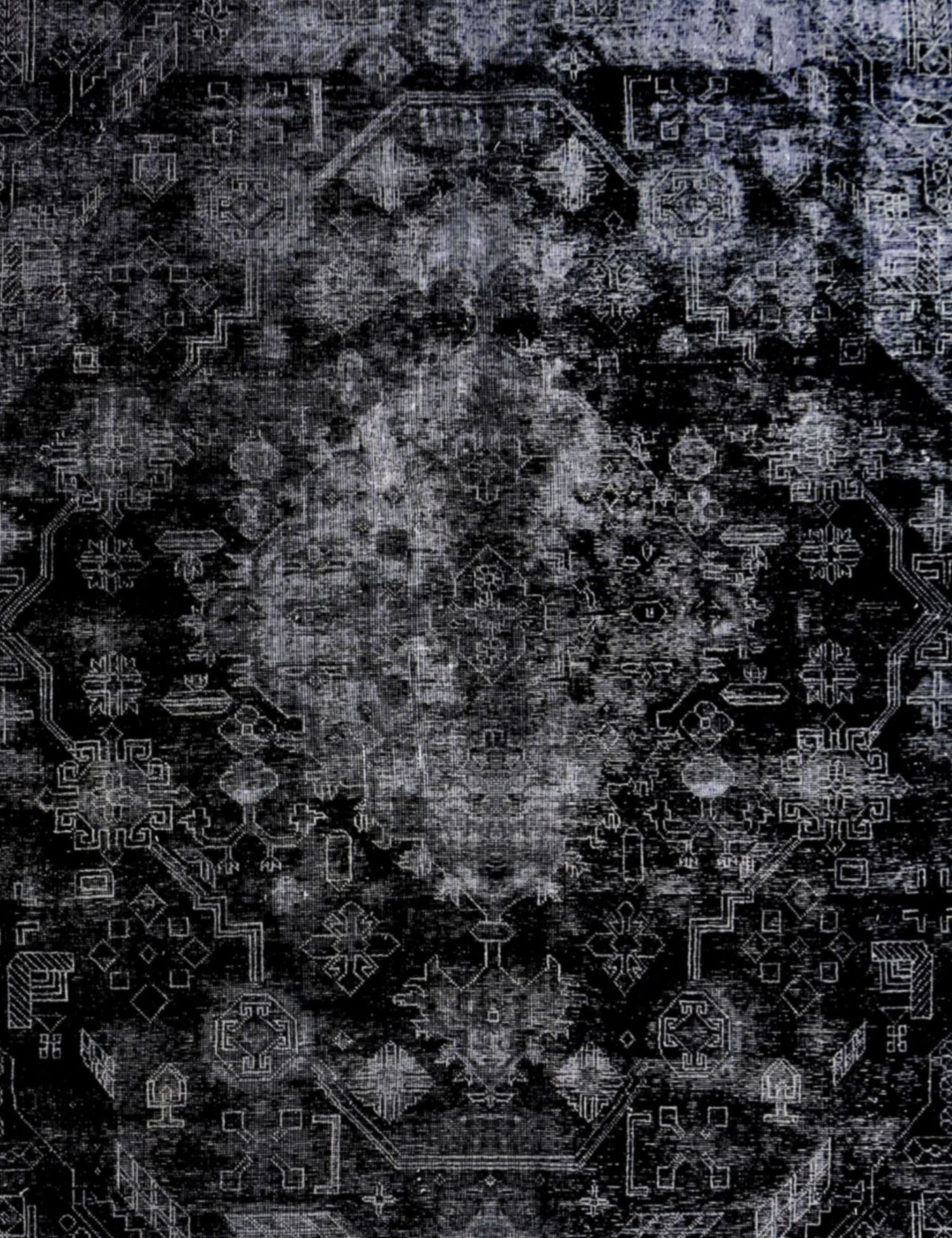 Vintage    <br/>380 x 275 cm