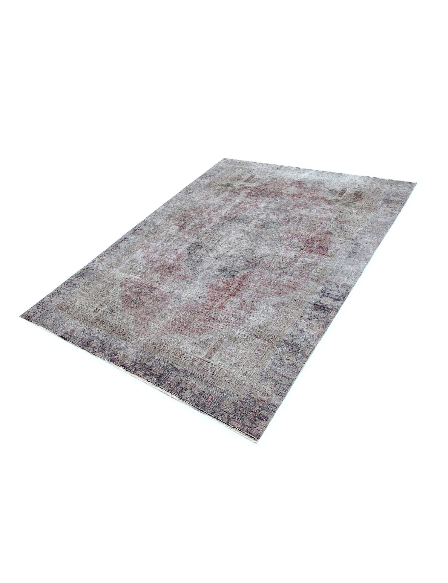 Persian Vintage    <br/>270 x 190 cm