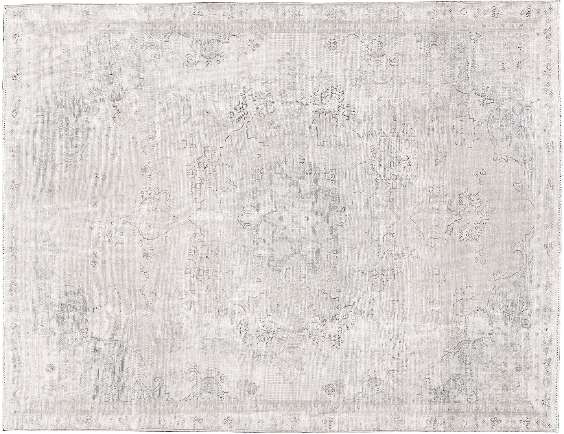 Persian Vintage    <br/>235 x 136 cm