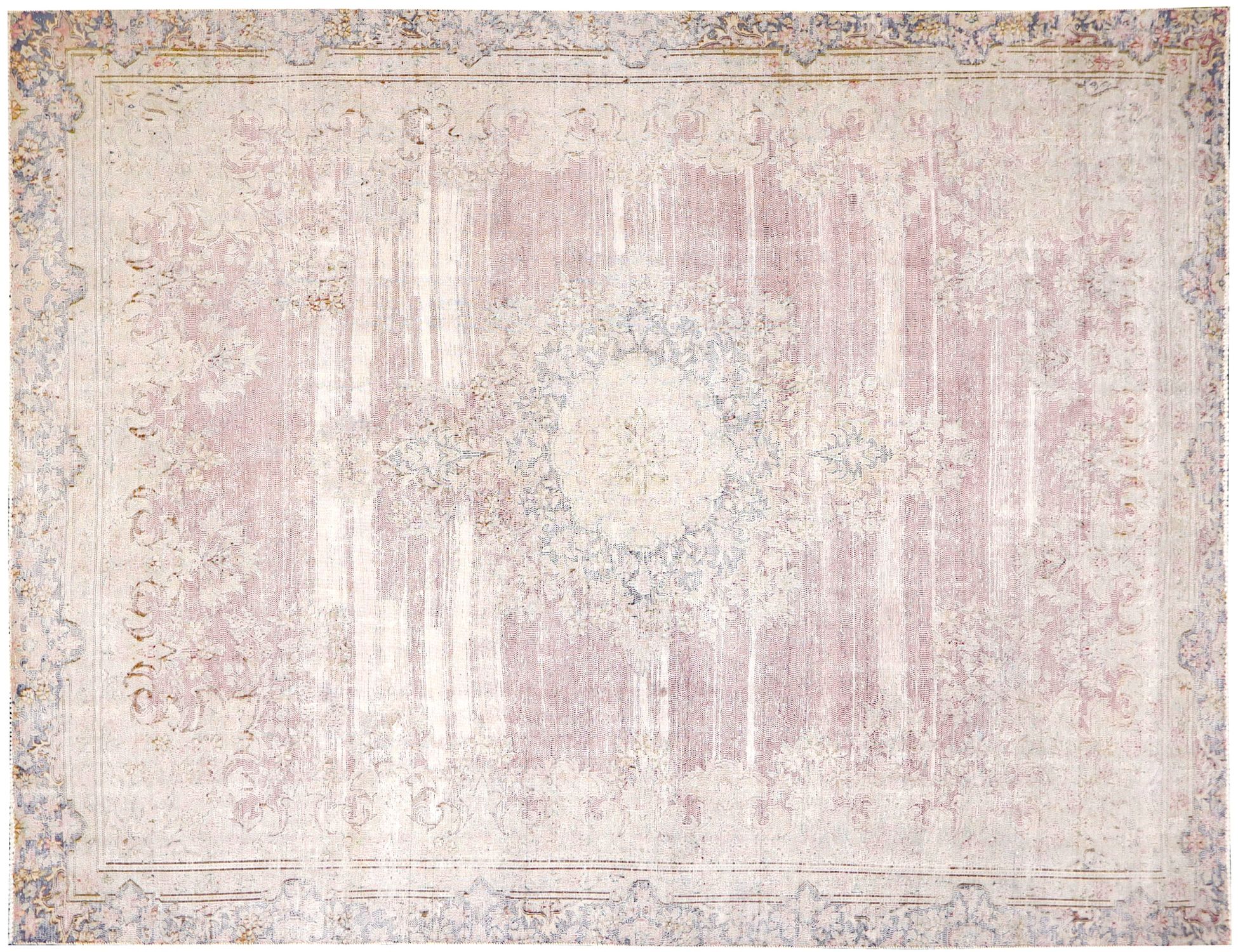 Persian Vintage    <br/>347 x 227 cm