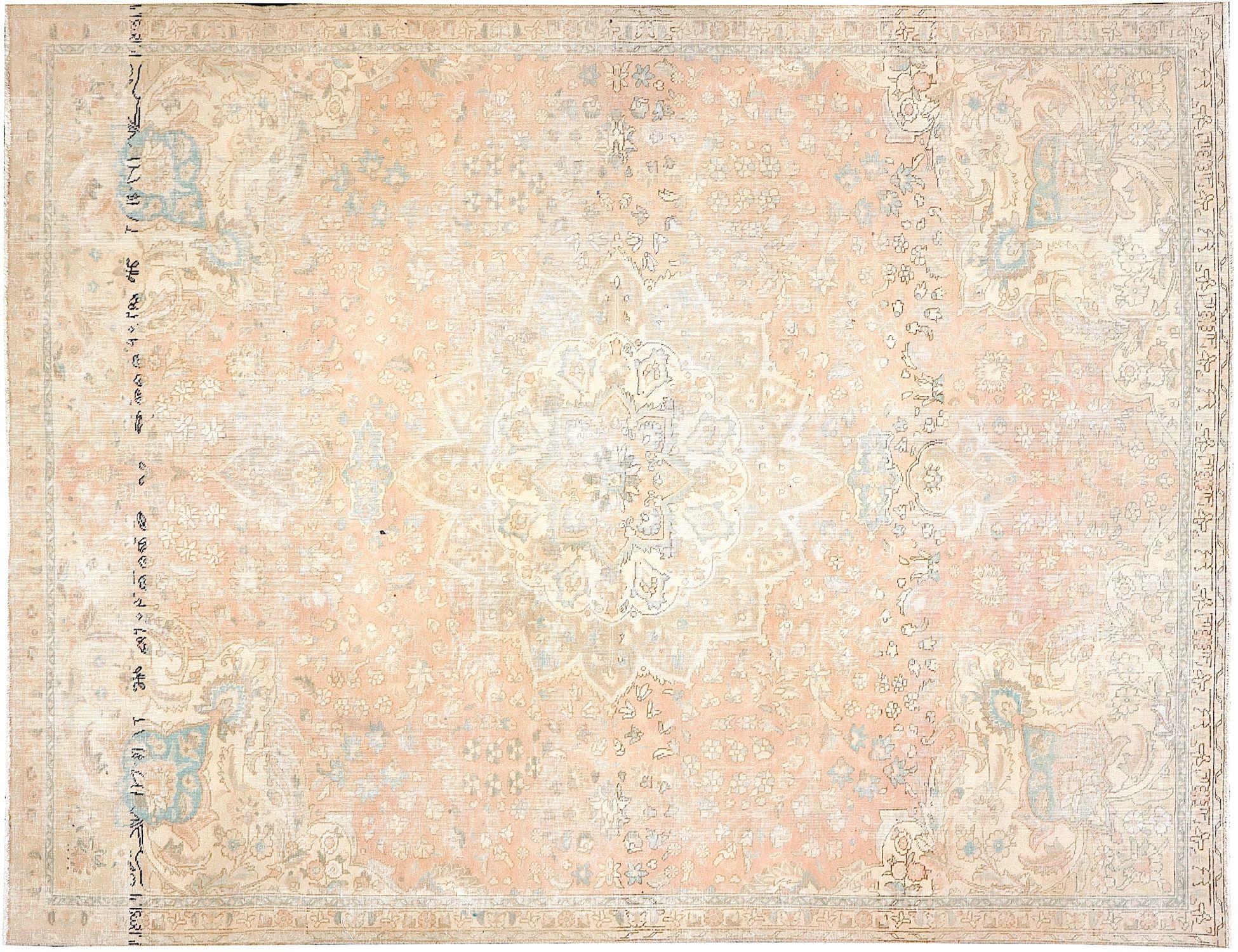 Persian Vintage    <br/>327 x 230 cm