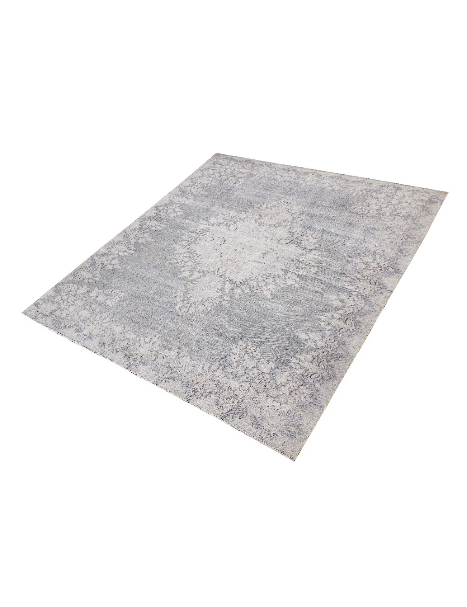 Persian Vintage    <br/>273 x 200 cm