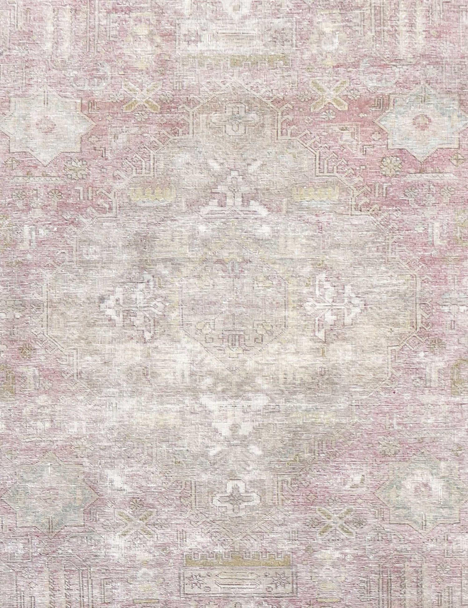 Persian Vintage    <br/>285 x 180 cm