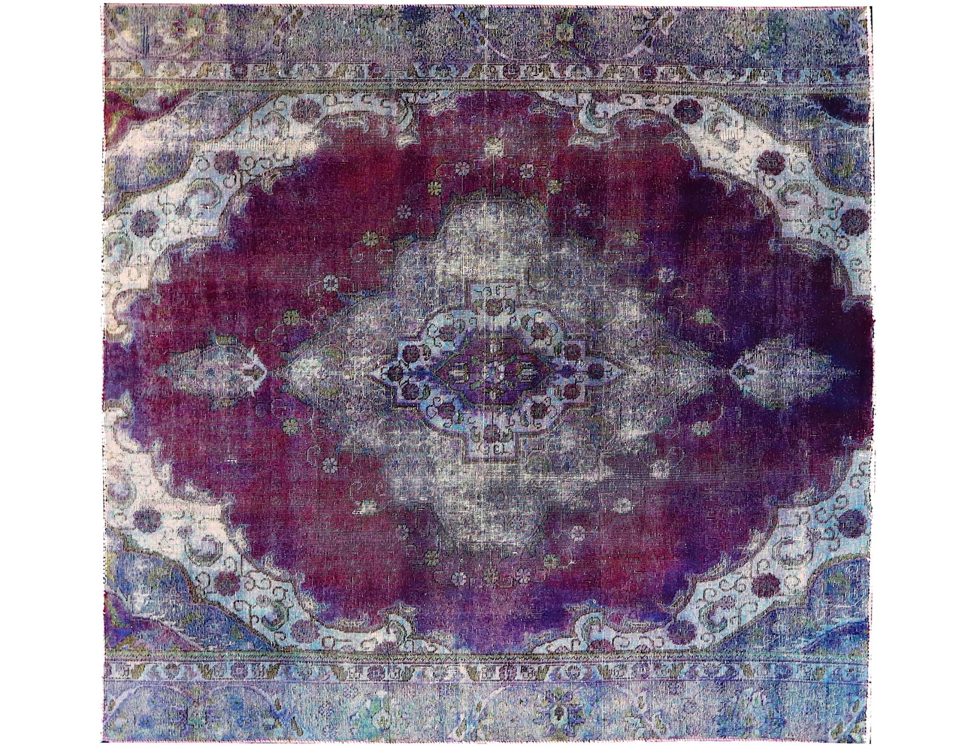 Persian Vintage    <br/>224 x 210 cm