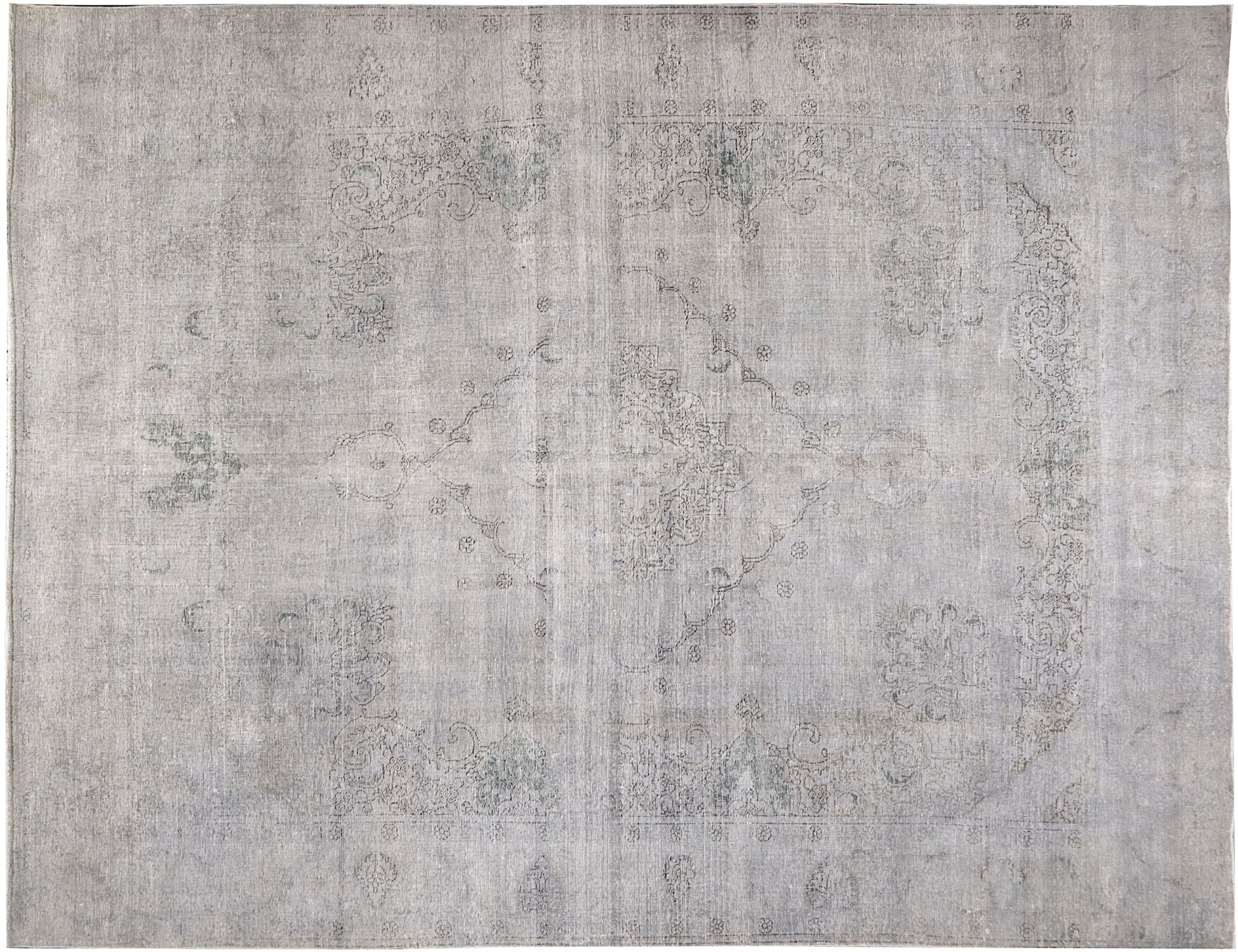 Persian Vintage    <br/>363 x 278 cm