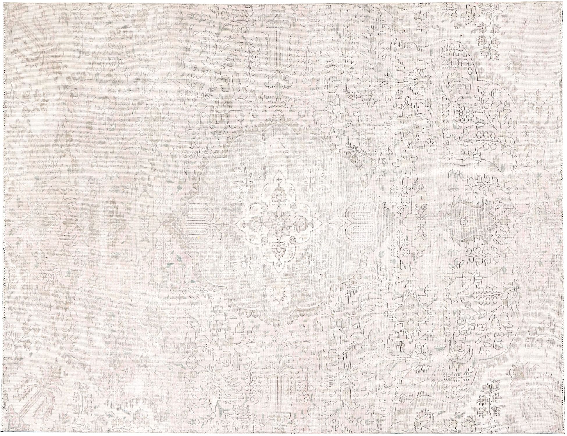 Persian Vintage    <br/>290 x 200 cm