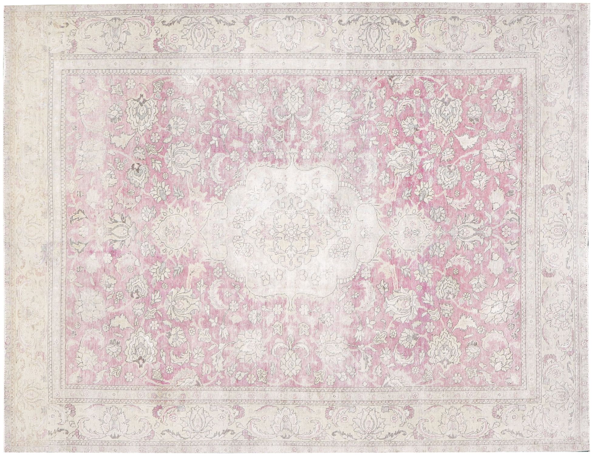 Persian Vintage    <br/>293 x 195 cm