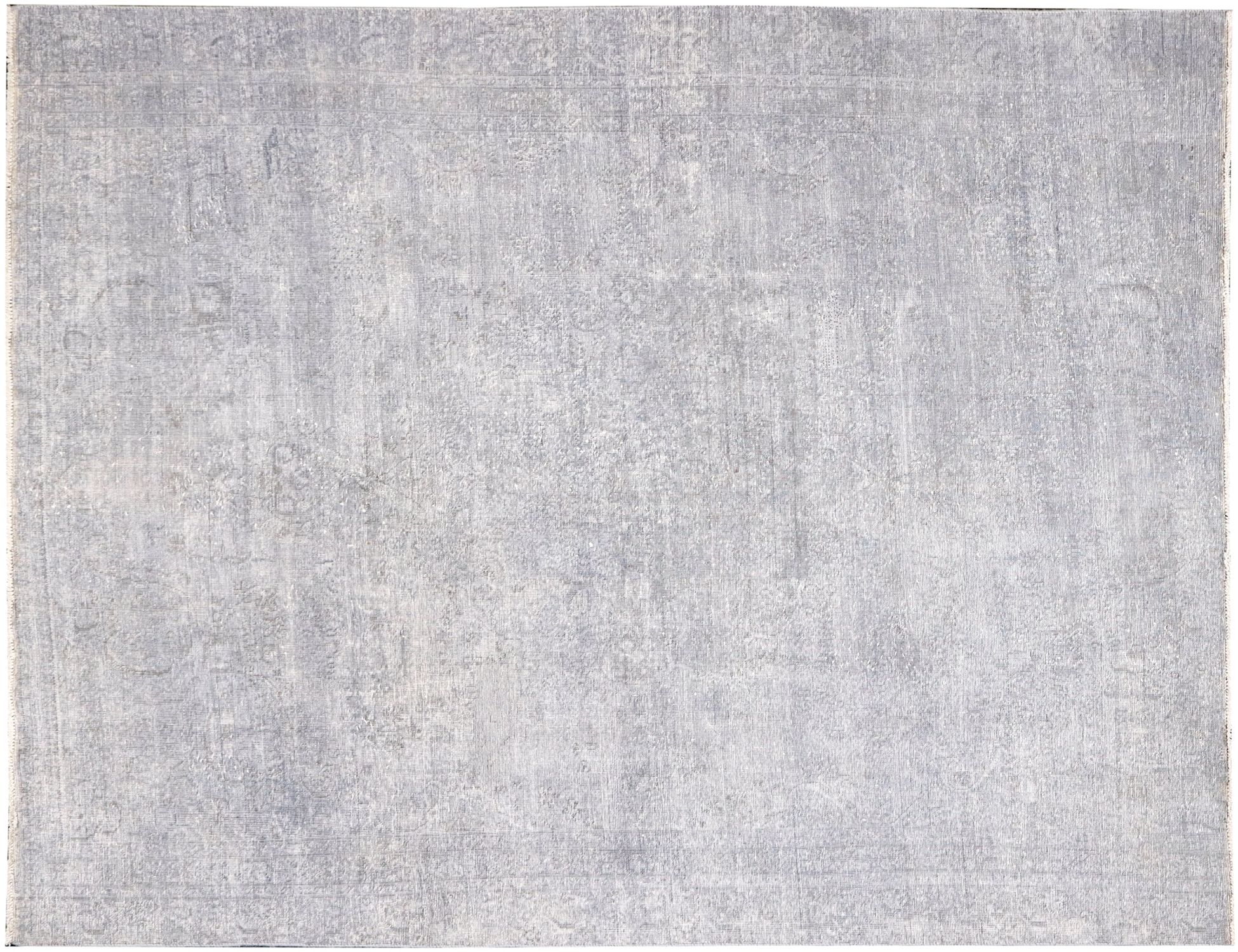 Persian Vintage    <br/>257 x 205 cm