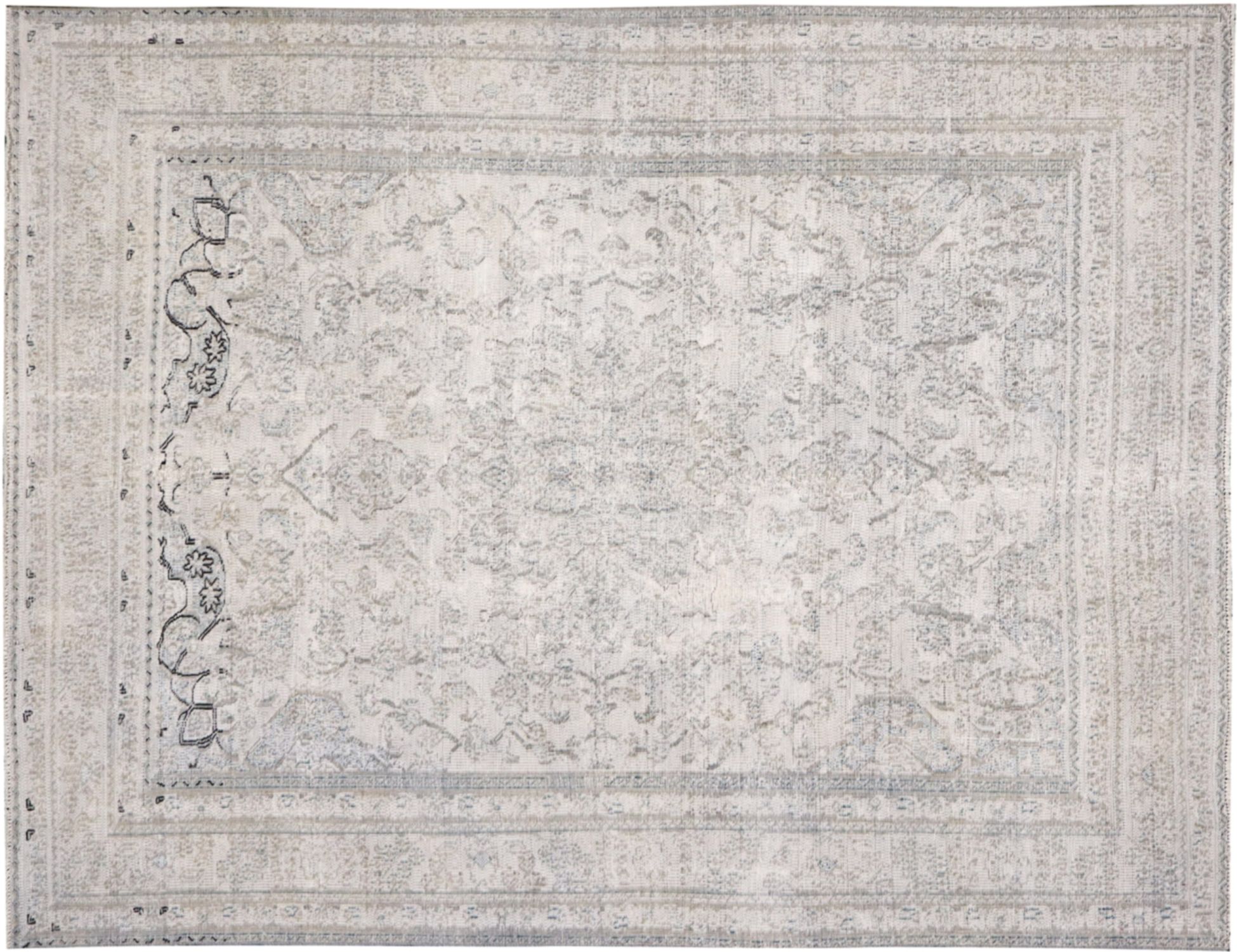 Persian Vintage    <br/>279 x 191 cm