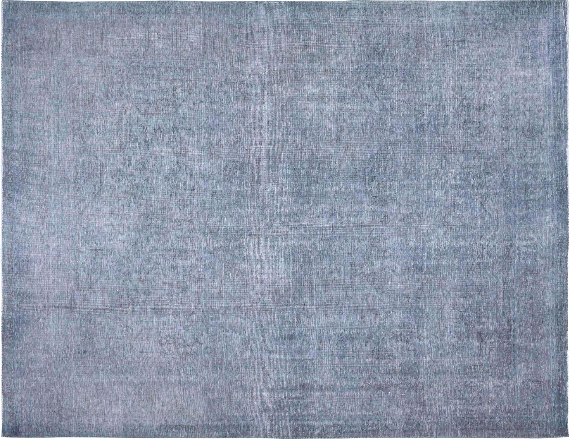 Persian vintage carpet  <br/>277 x 170 cm