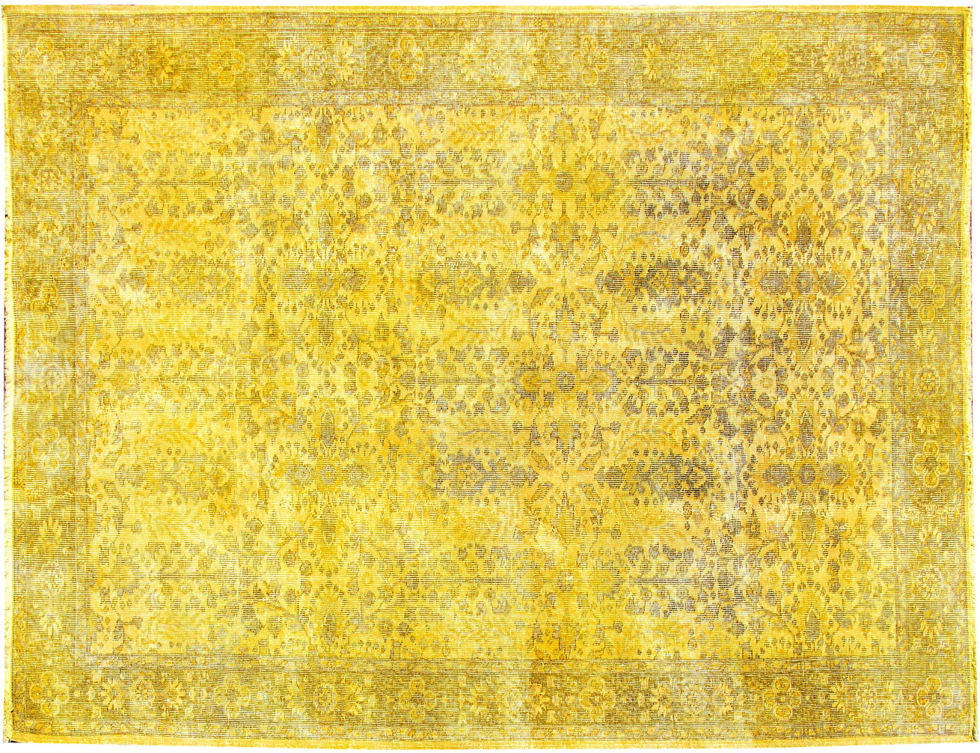 Persian Vintage    <br/>268 x 157 cm