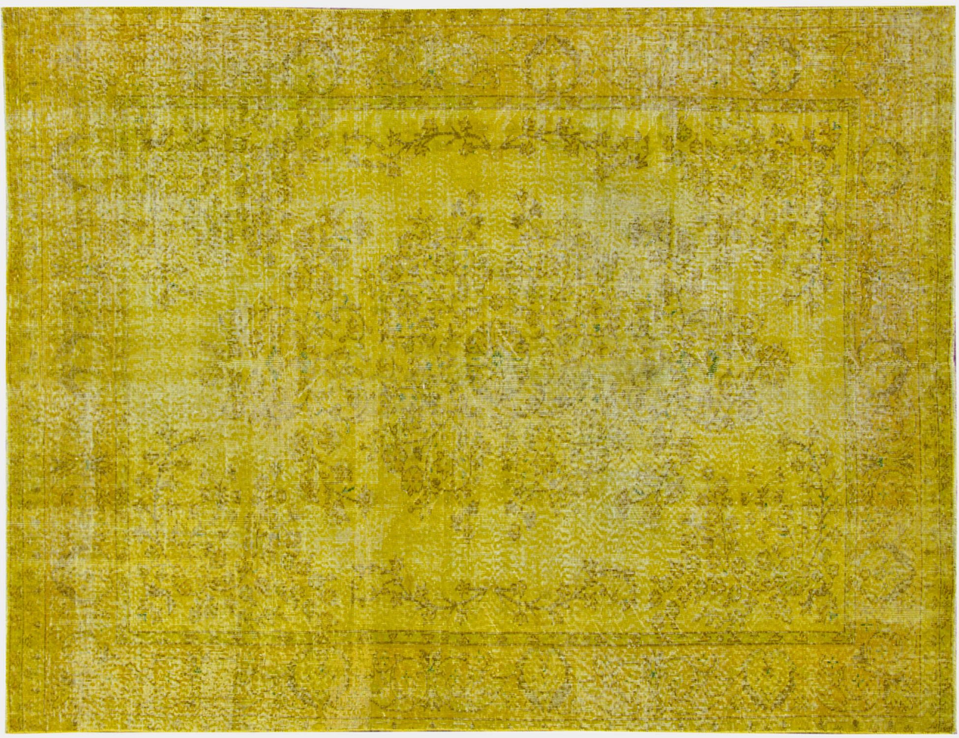 Persian Vintage    <br/>265 x 207 cm