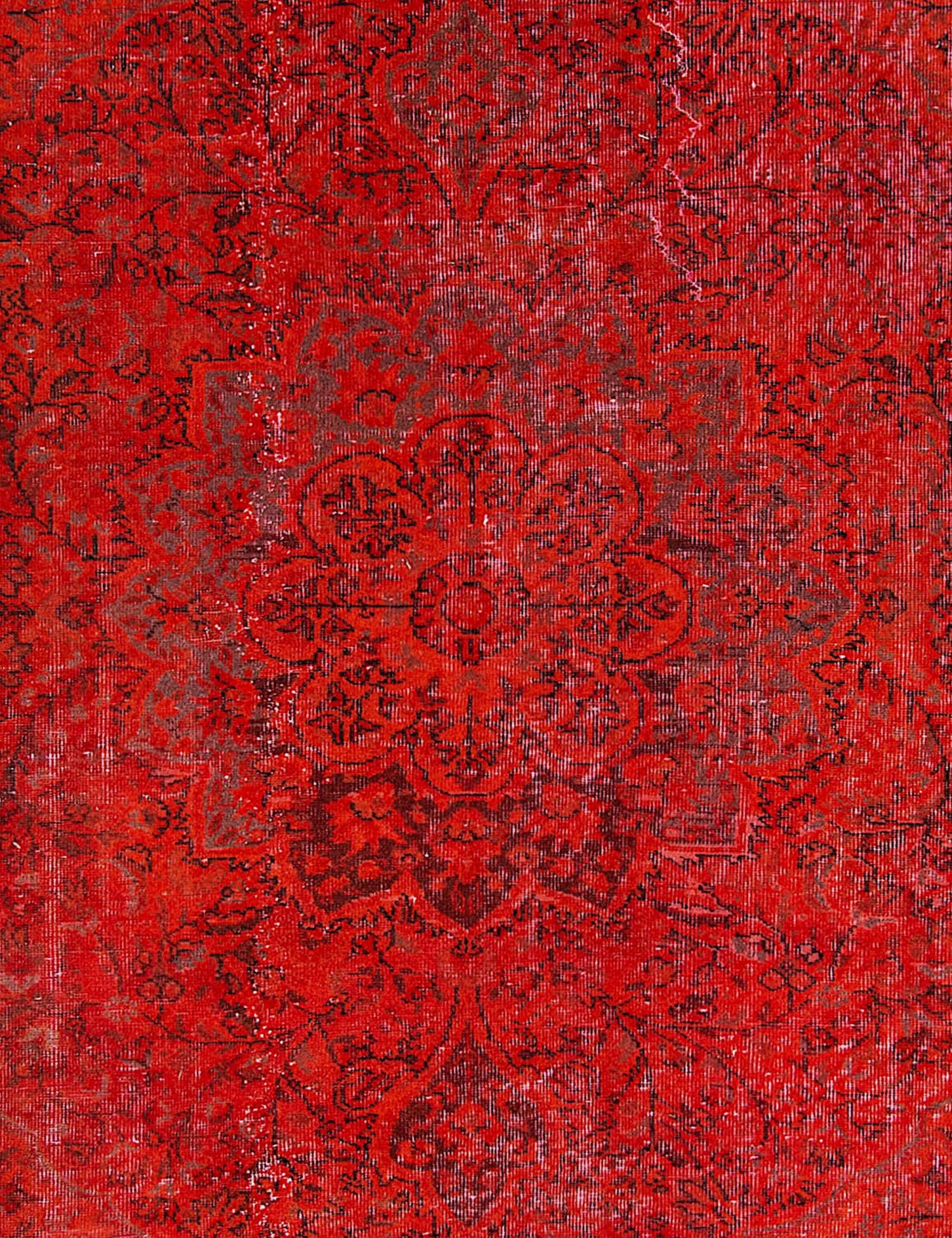 Persian Vintage    <br/>284 x 195 cm