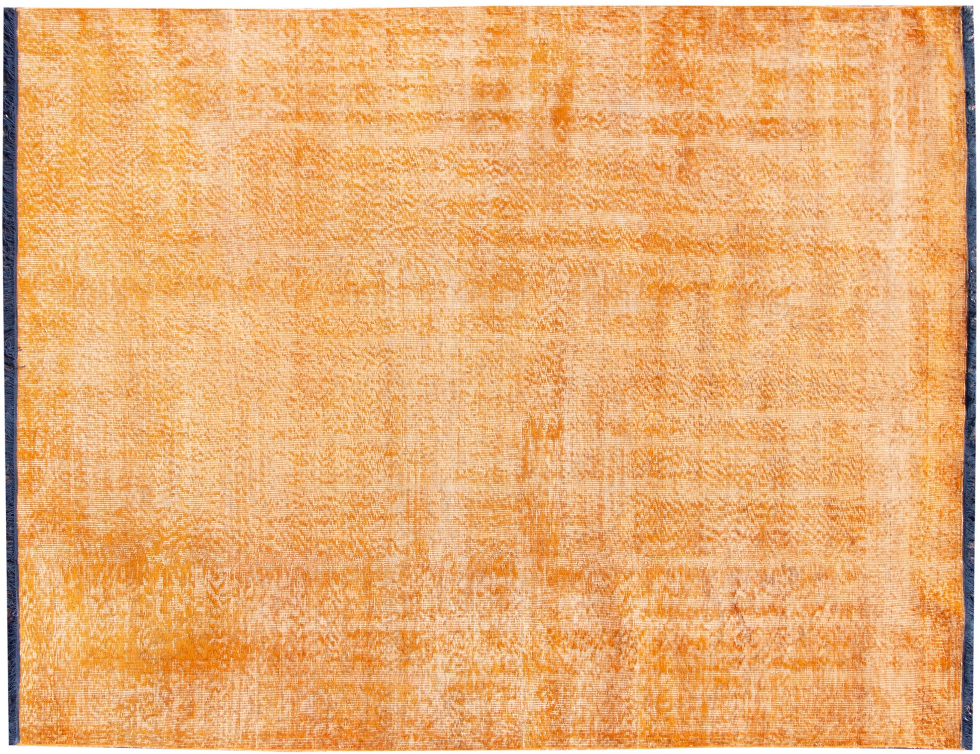 Vintage    <br/>305 x 203 cm