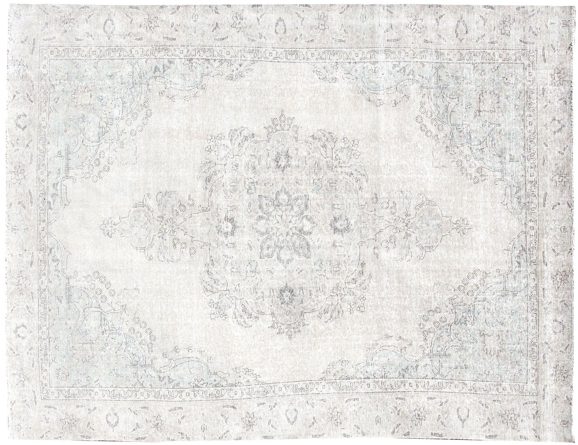 Persian Vintage    <br/>331 x 211 cm