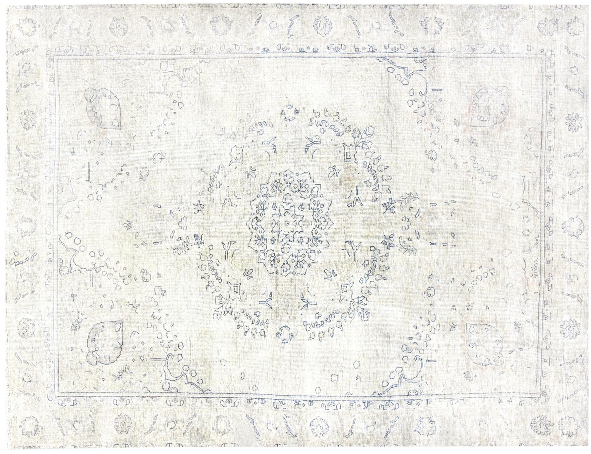 Persian Vintage    <br/>266 x 198 cm