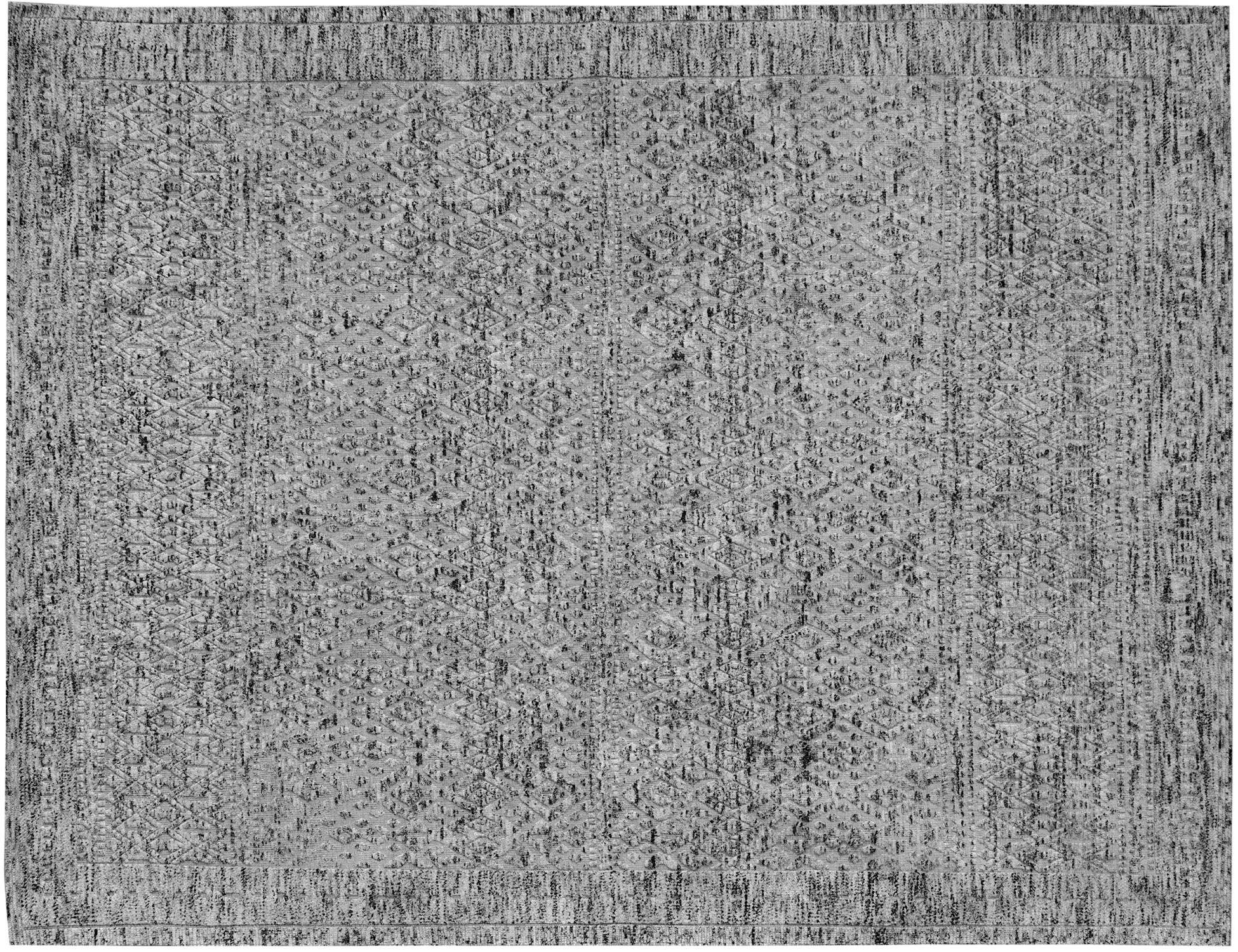 Pure Wool  <br/>367 x 277 cm