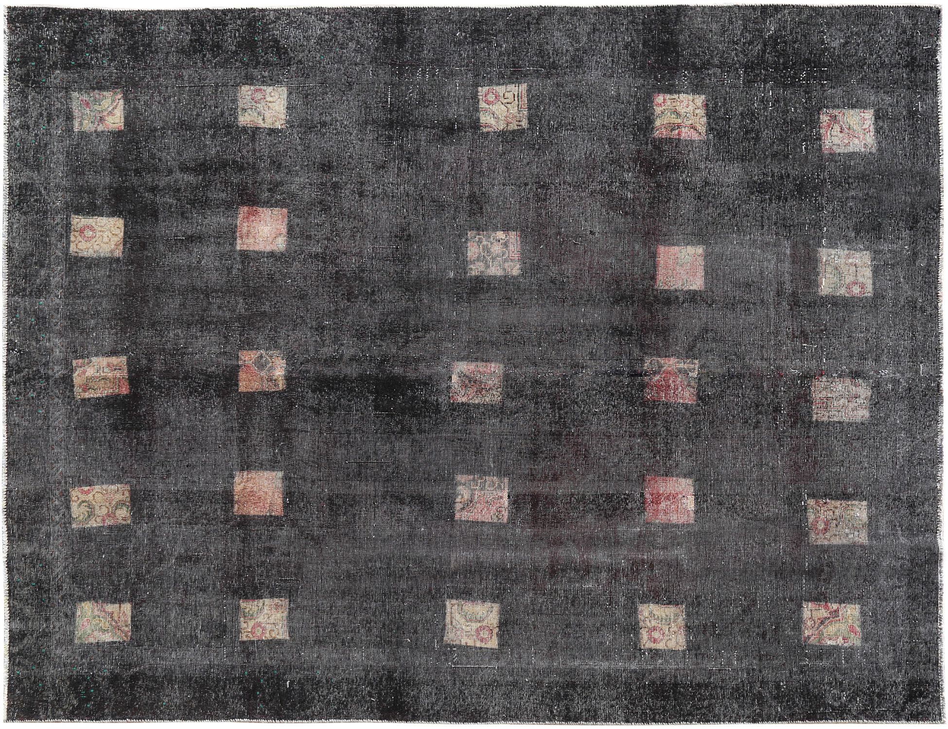 Vintage    <br/>345 x 263 cm