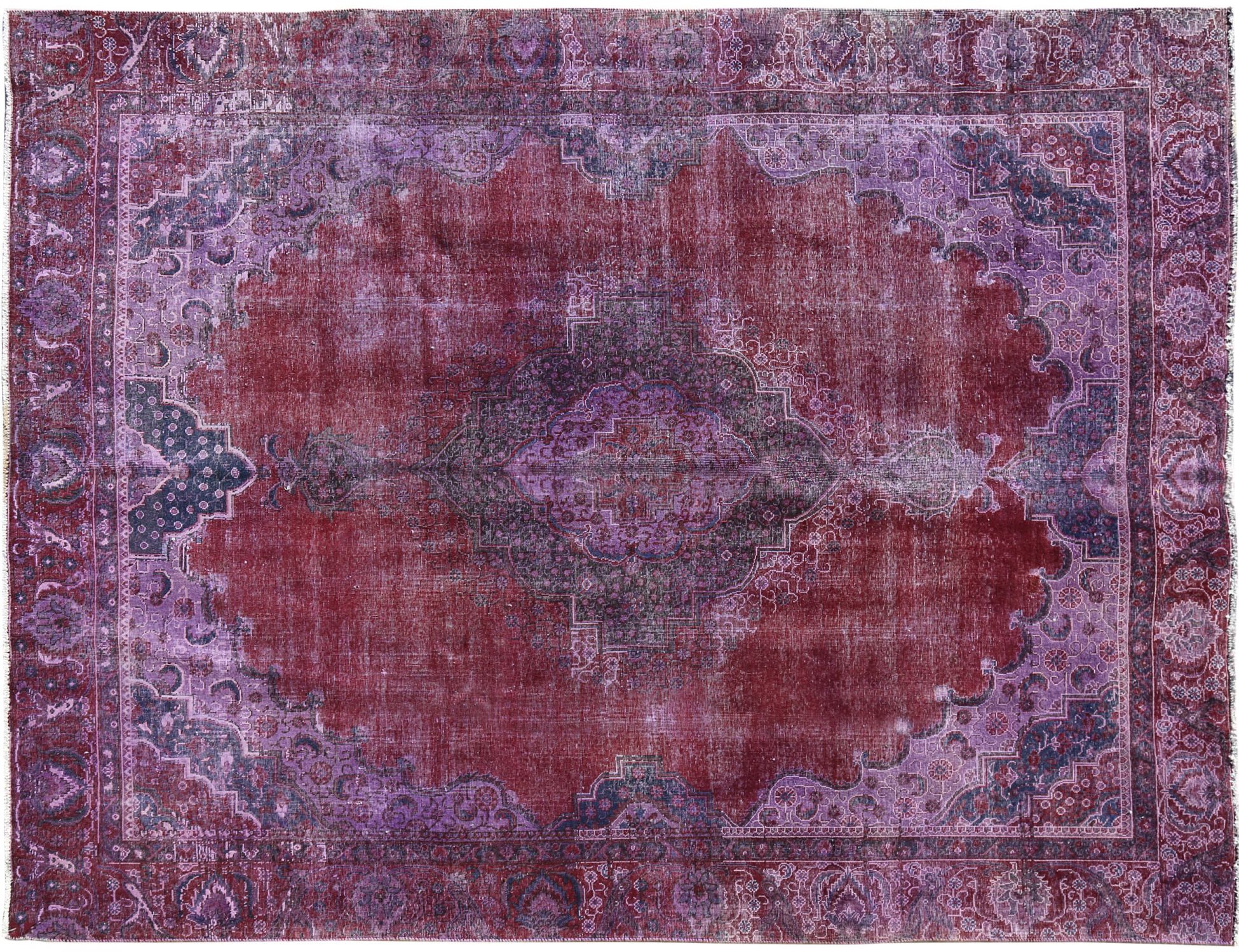 Vintage    <br/>363 x 283 cm