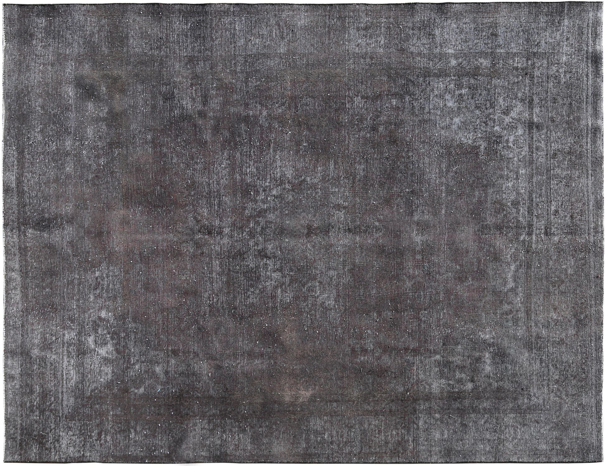 Vintage    <br/>397 x 267 cm