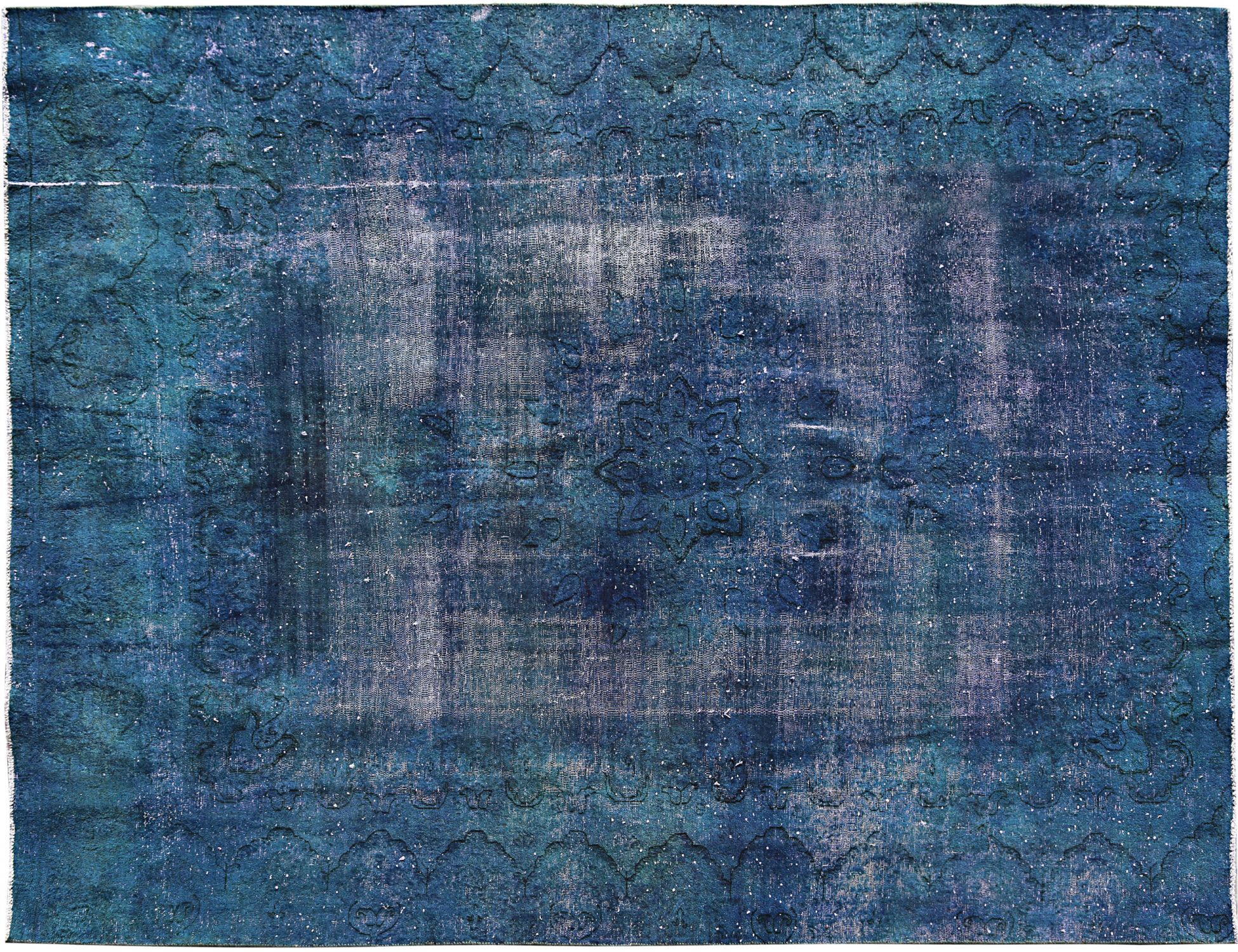 Vintage    <br/>318 x 233 cm