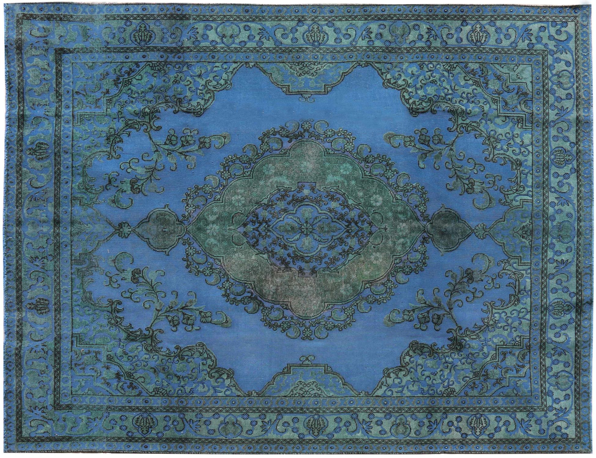 Vintage    <br/>382 x 287 cm