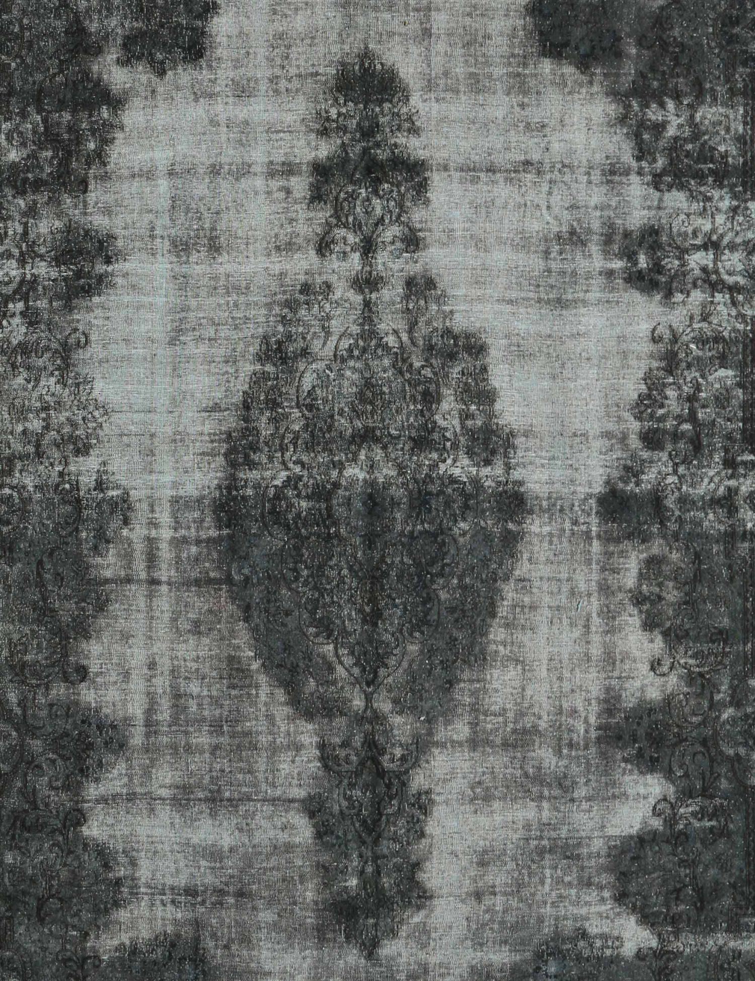 Vintage    <br/>369 x 272 cm