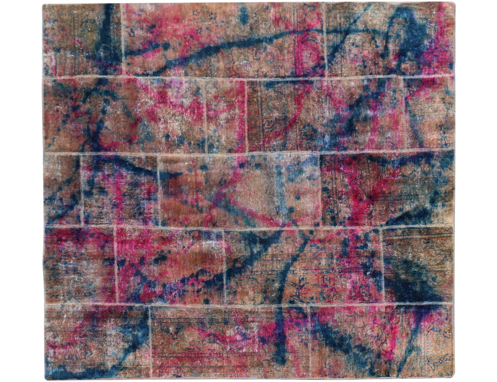 Persian Patchwork    <br/>240 x 221 cm