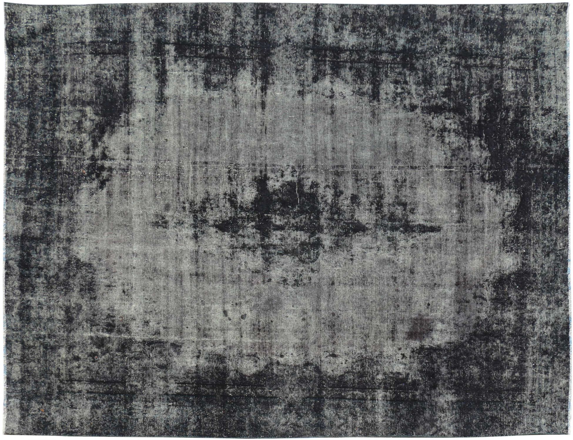 Persian Vintage    <br/>334 x 259 cm