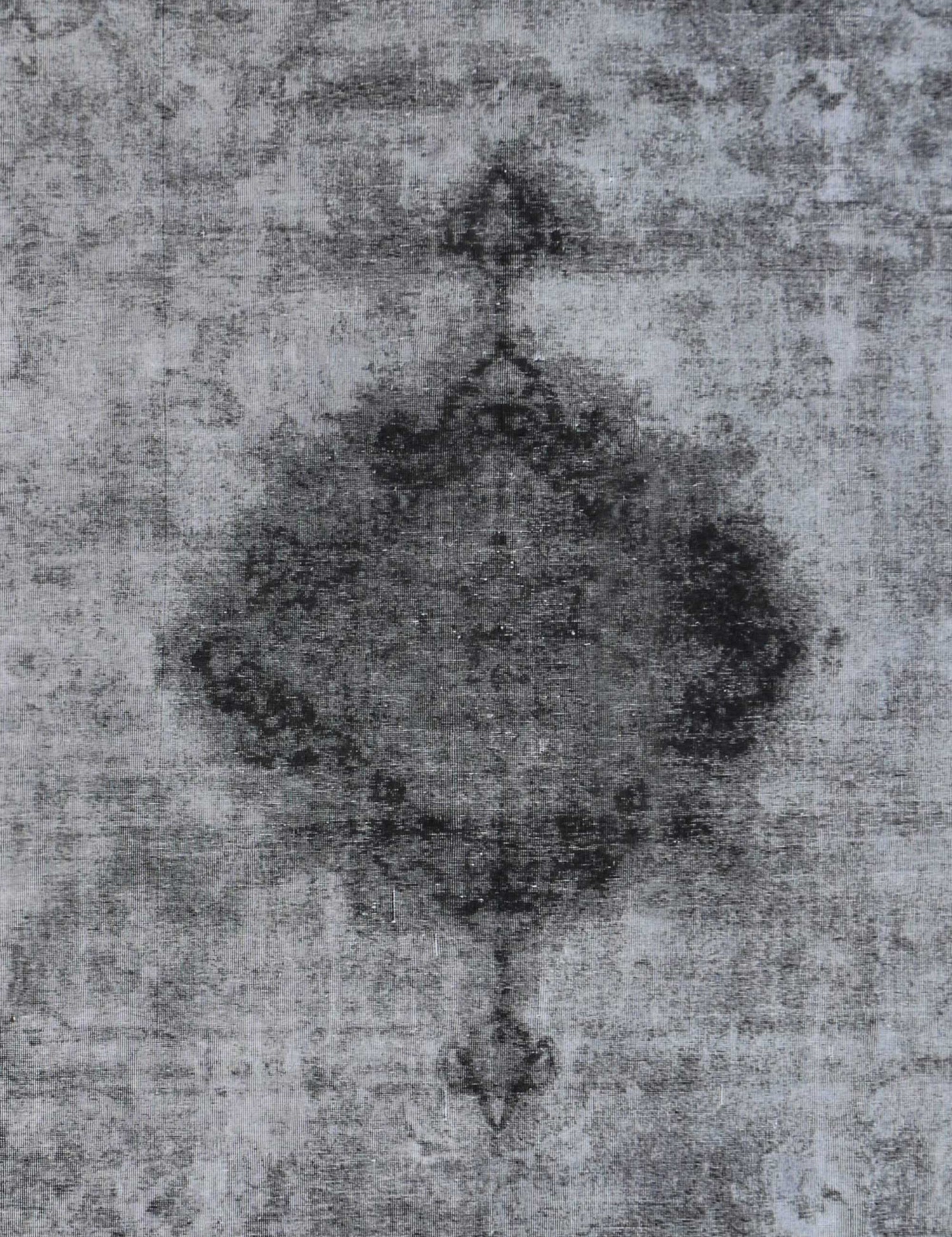 Vintage    <br/>387 x 261 cm