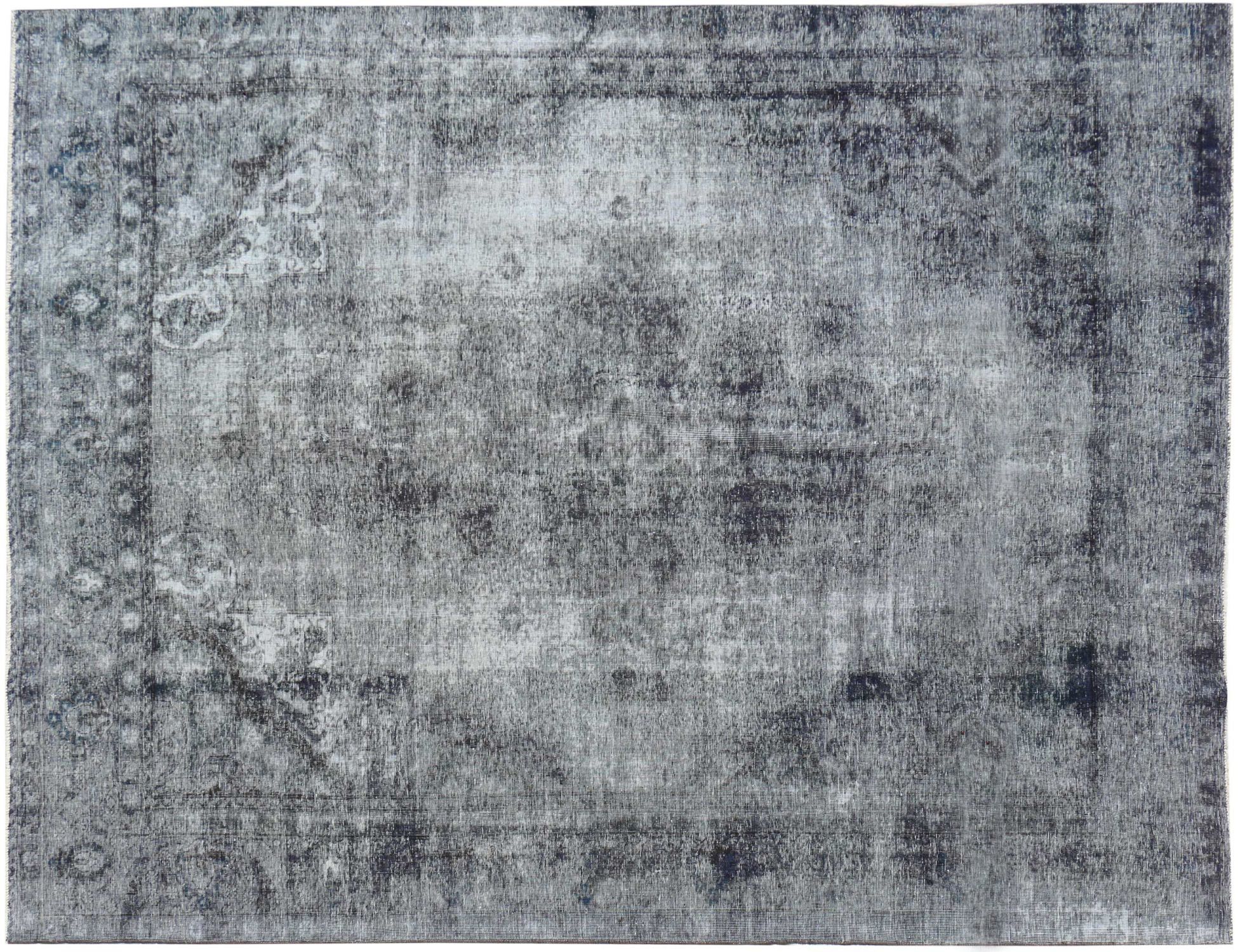 Vintage    <br/>390 x 268 cm