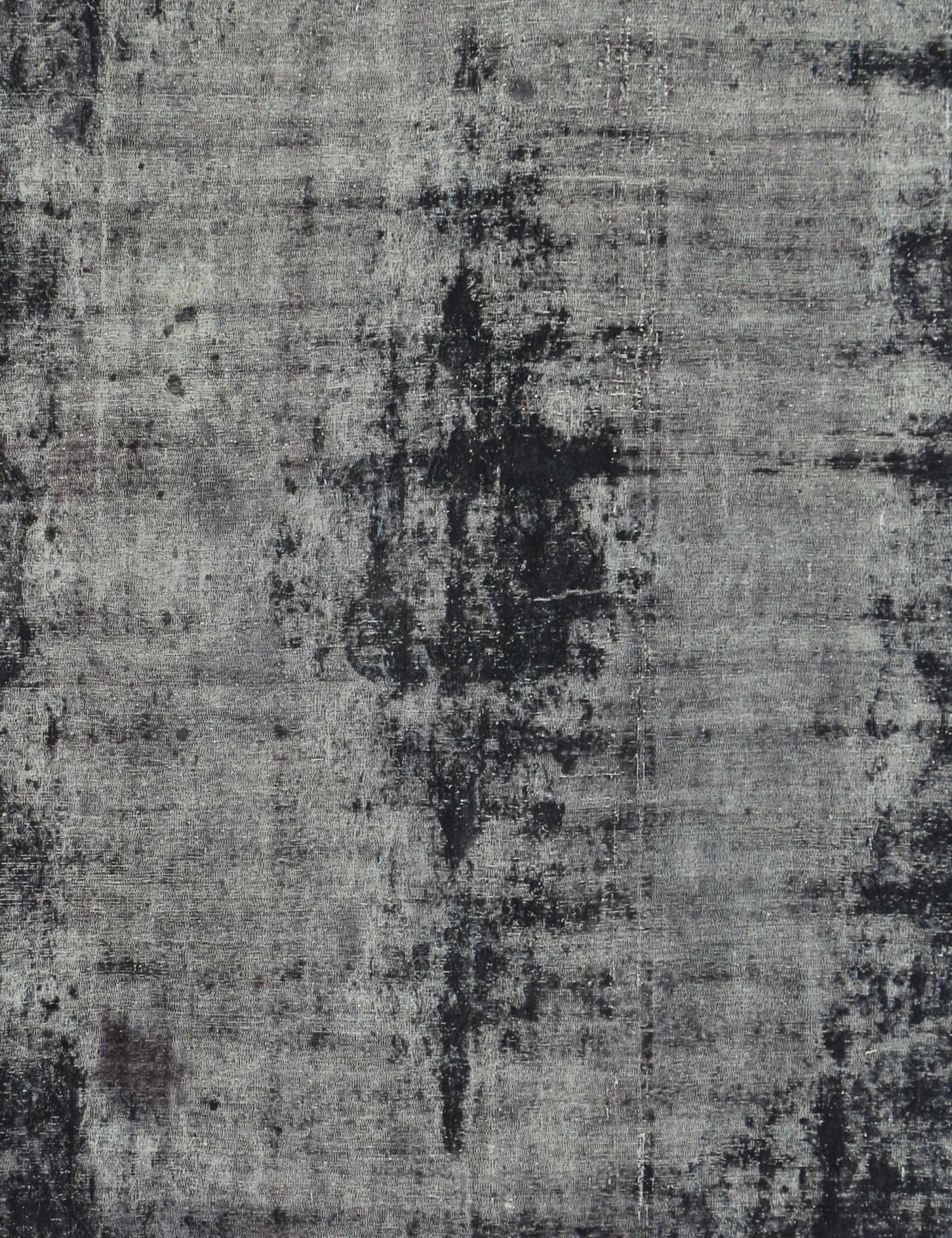 Persian Vintage    <br/>334 x 259 cm