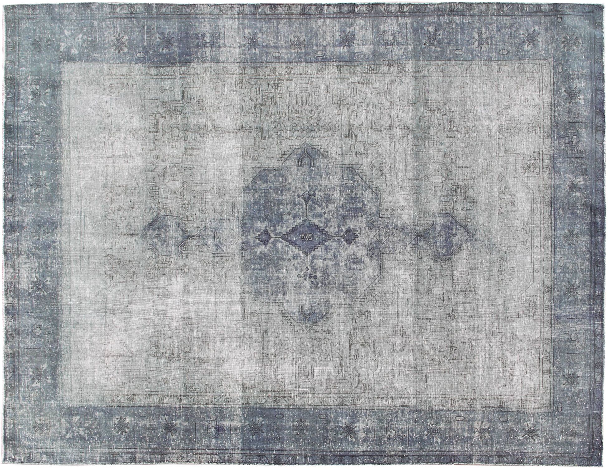 Persian Vintage    <br/>380 x 294 cm