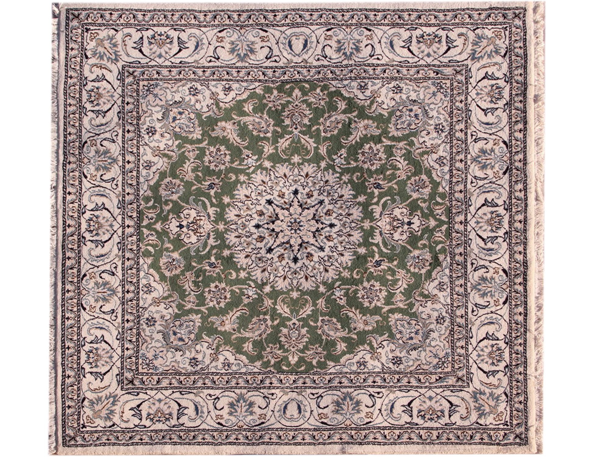 Persian Nain  <br/>204 x 194 cm