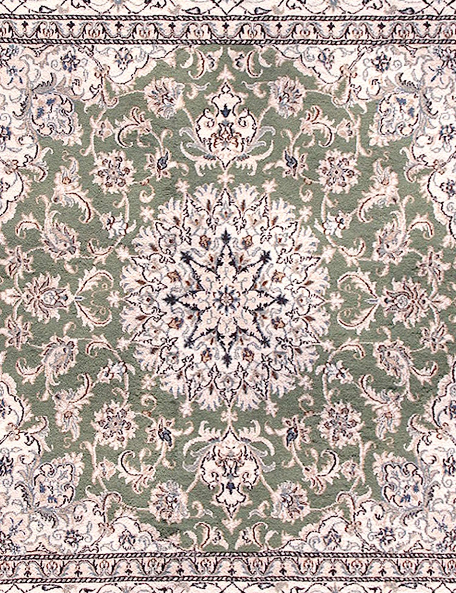 Persian Nain  <br/>204 x 194 cm