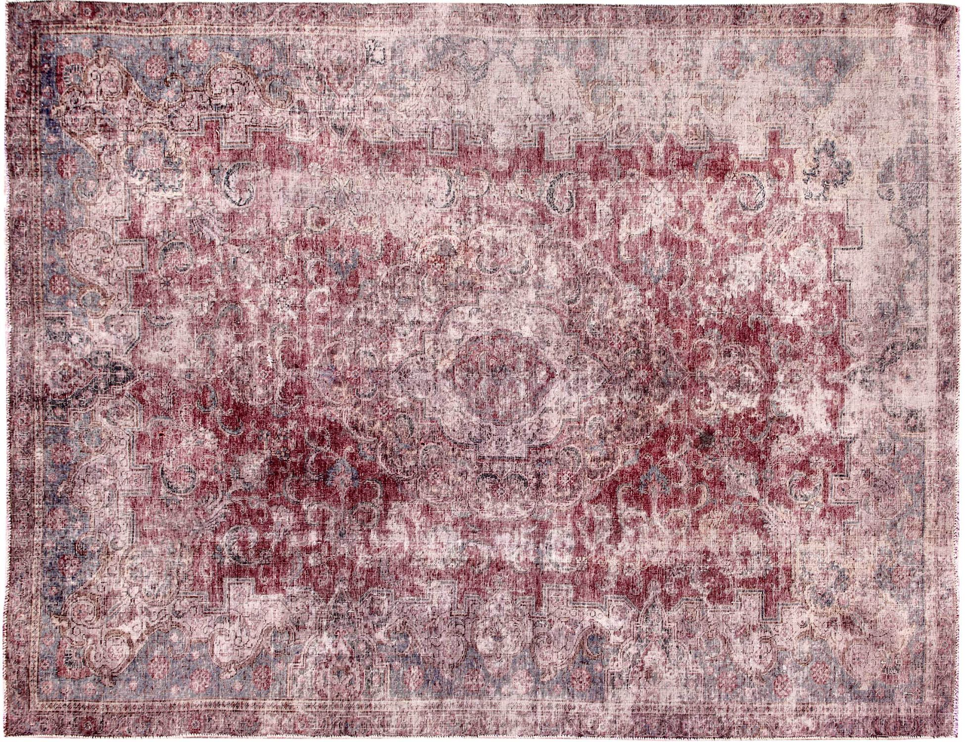 Persian Vintage    <br/>325 x 210 cm
