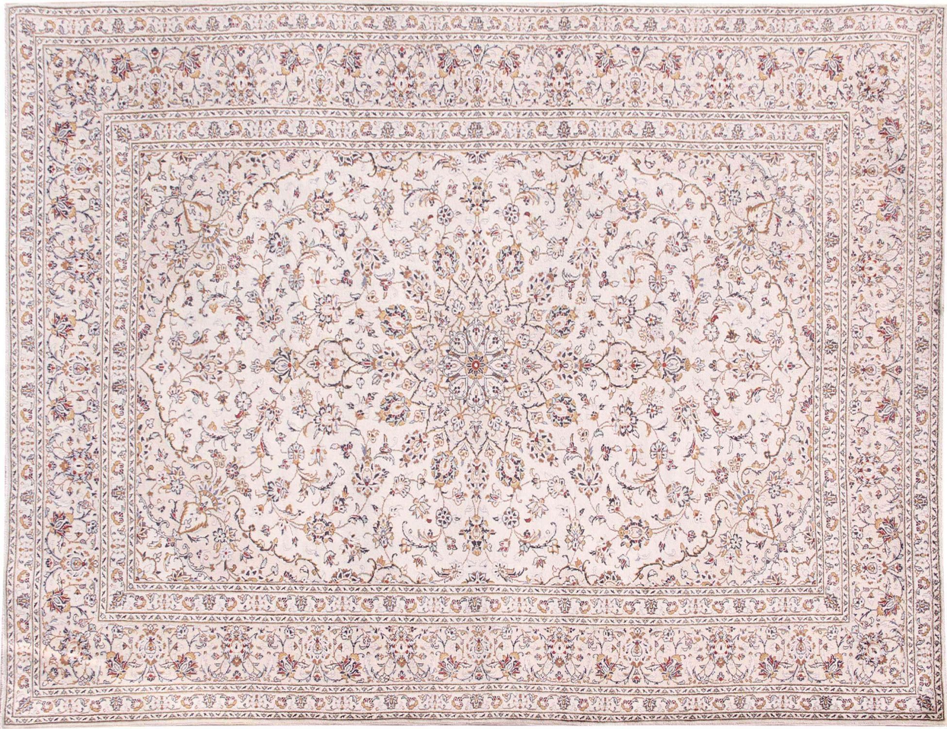 Kashan    <br/>360 x 246 cm