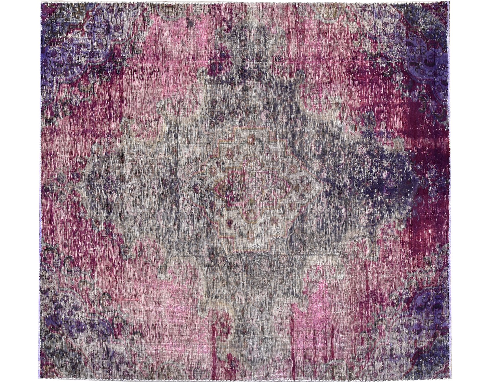 Persian Vintage    <br/>232 x 184 cm