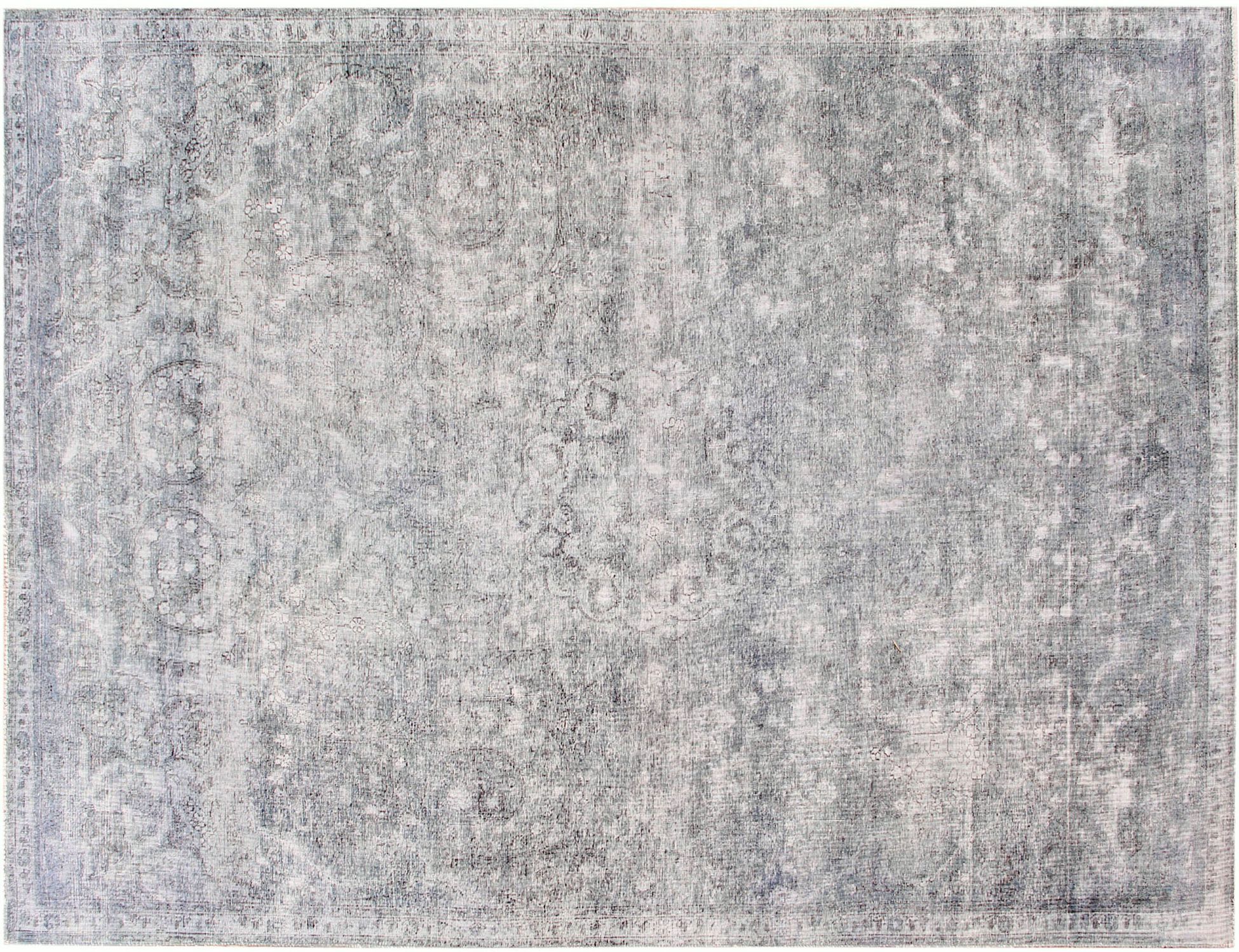Persian vintage carpet  <br/>330 x 216 cm