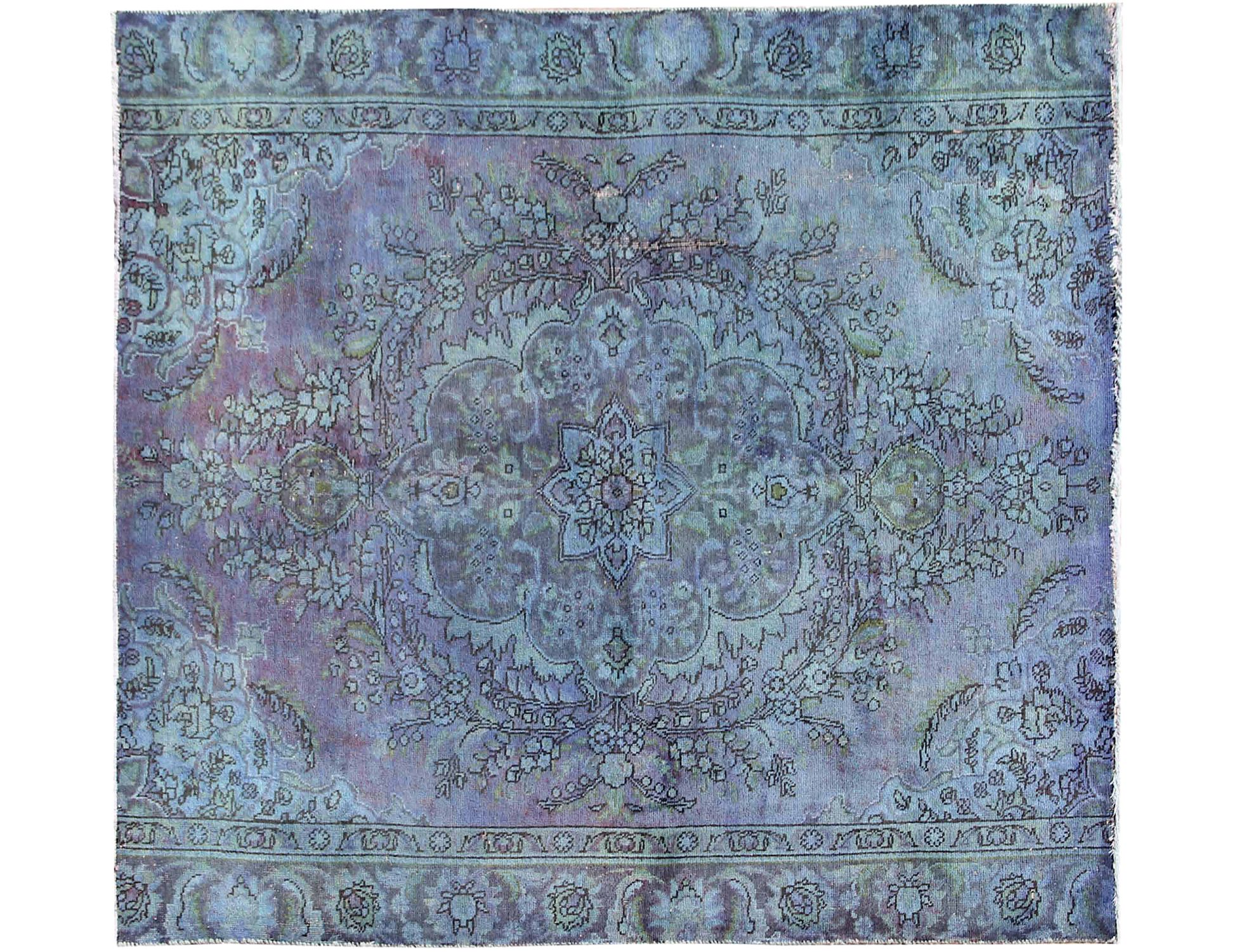 Persian Vintage    <br/>214 x 182 cm