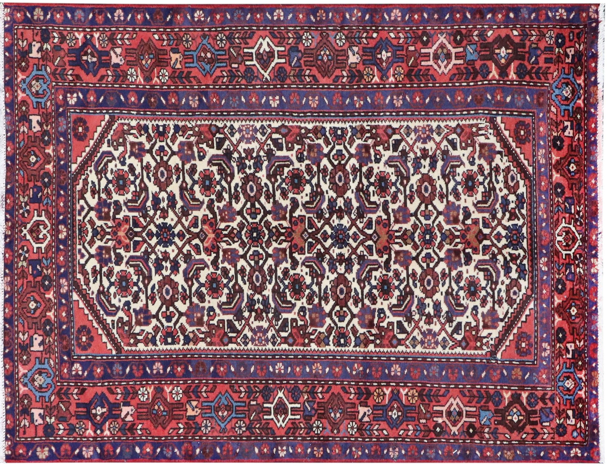 Persian Rug  <br/>145 x 103 cm