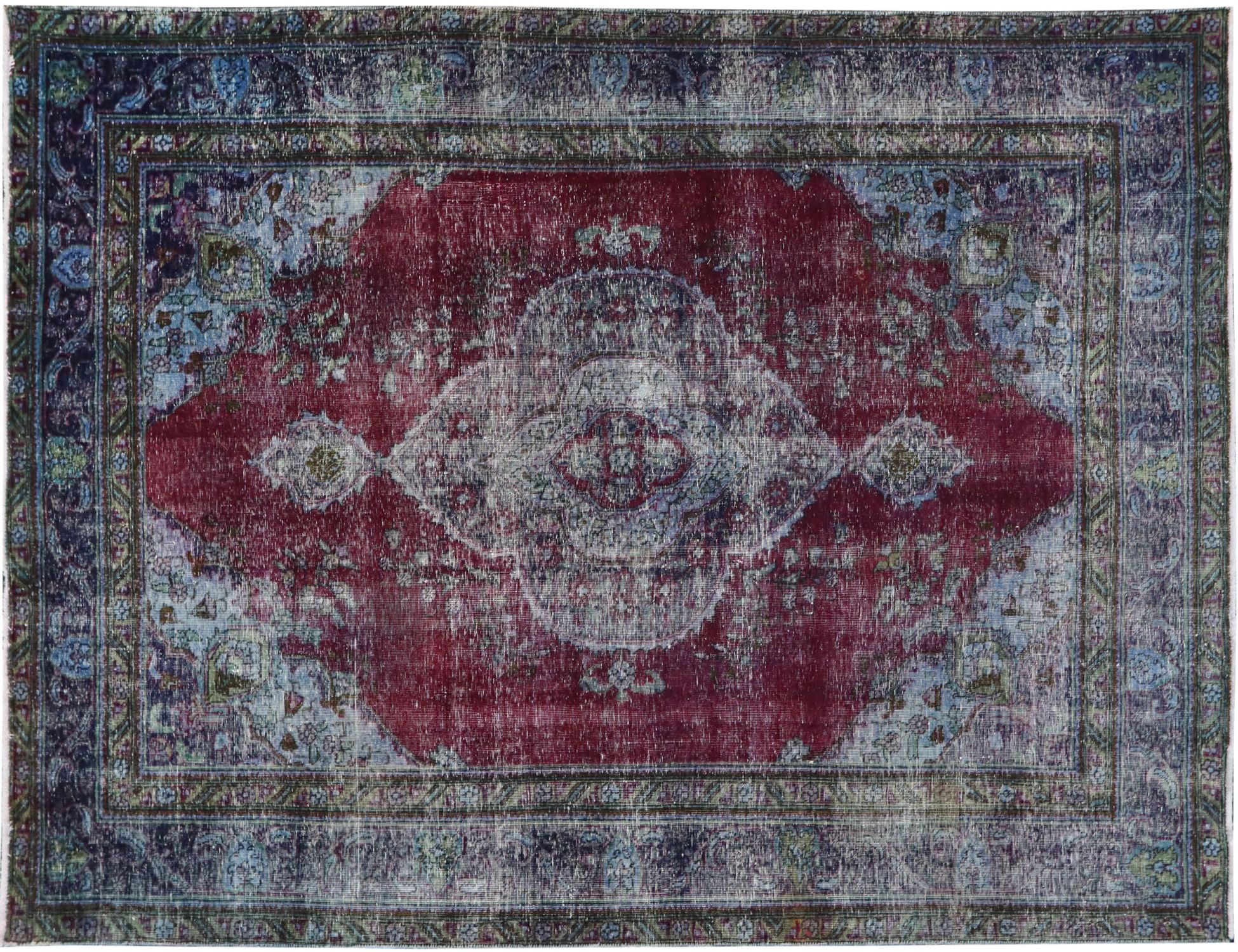 Persian Vintage    <br/>320 x 235 cm