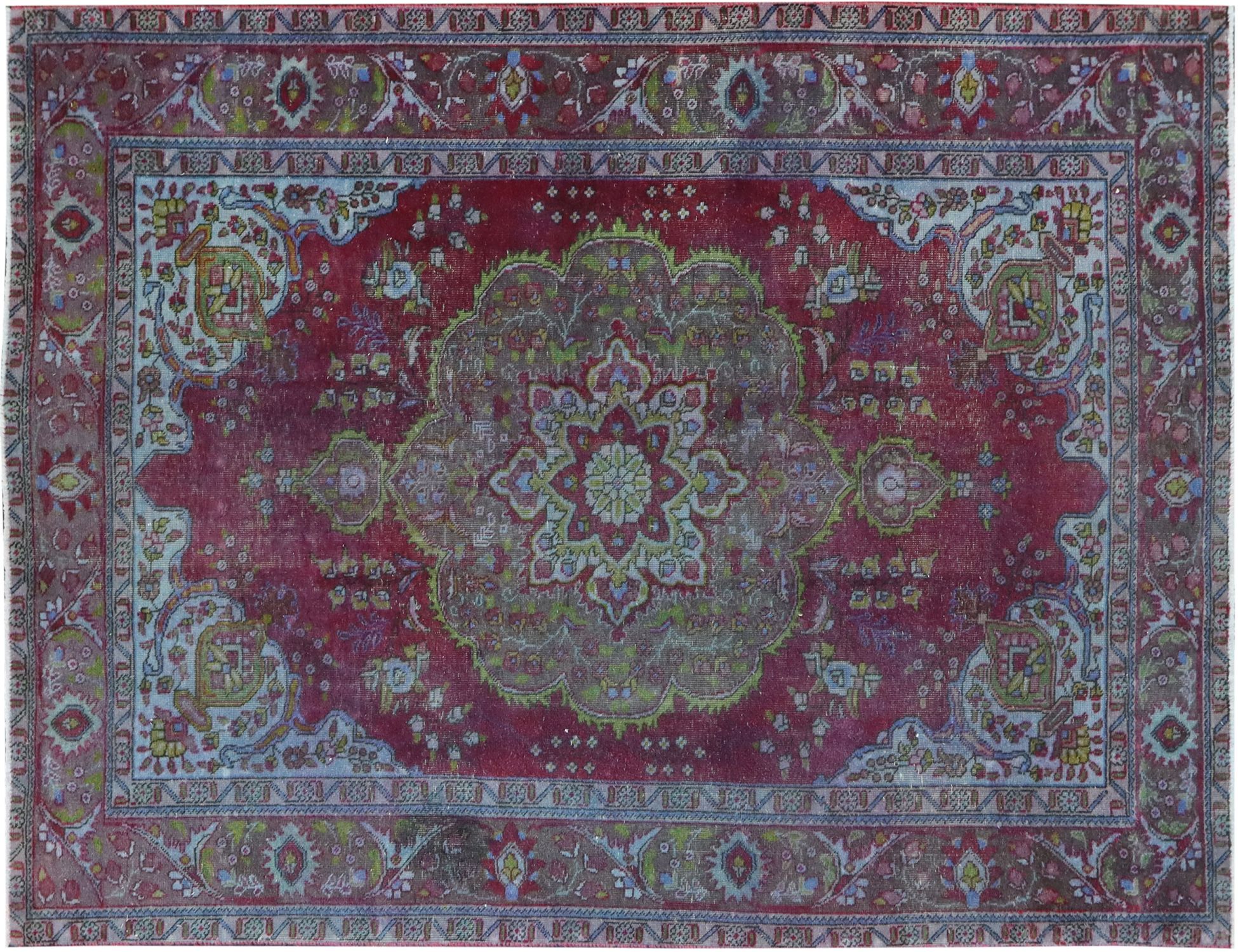Persian Vintage    <br/>285 x 195 cm