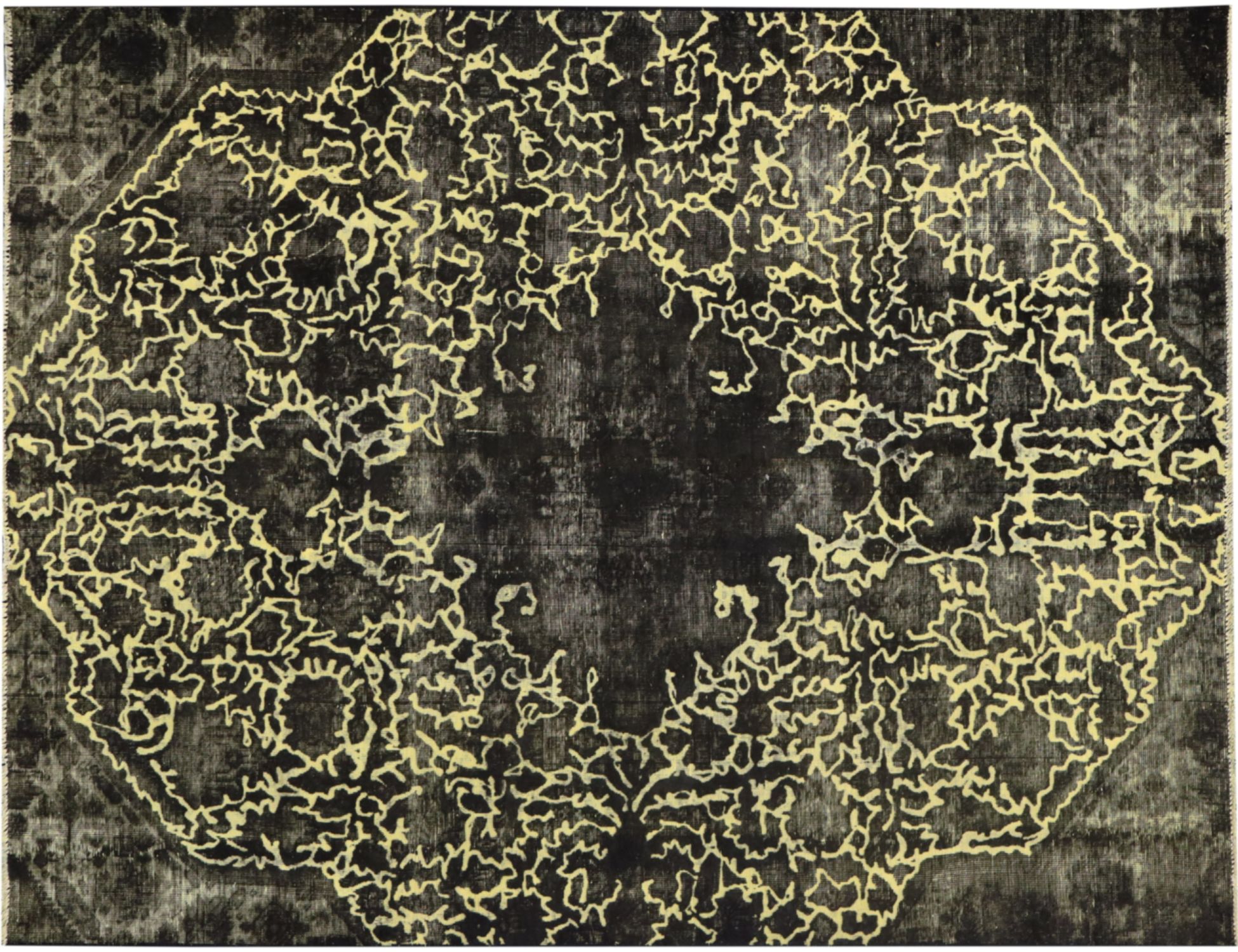 Persian Vintage    <br/>290 x 207 cm