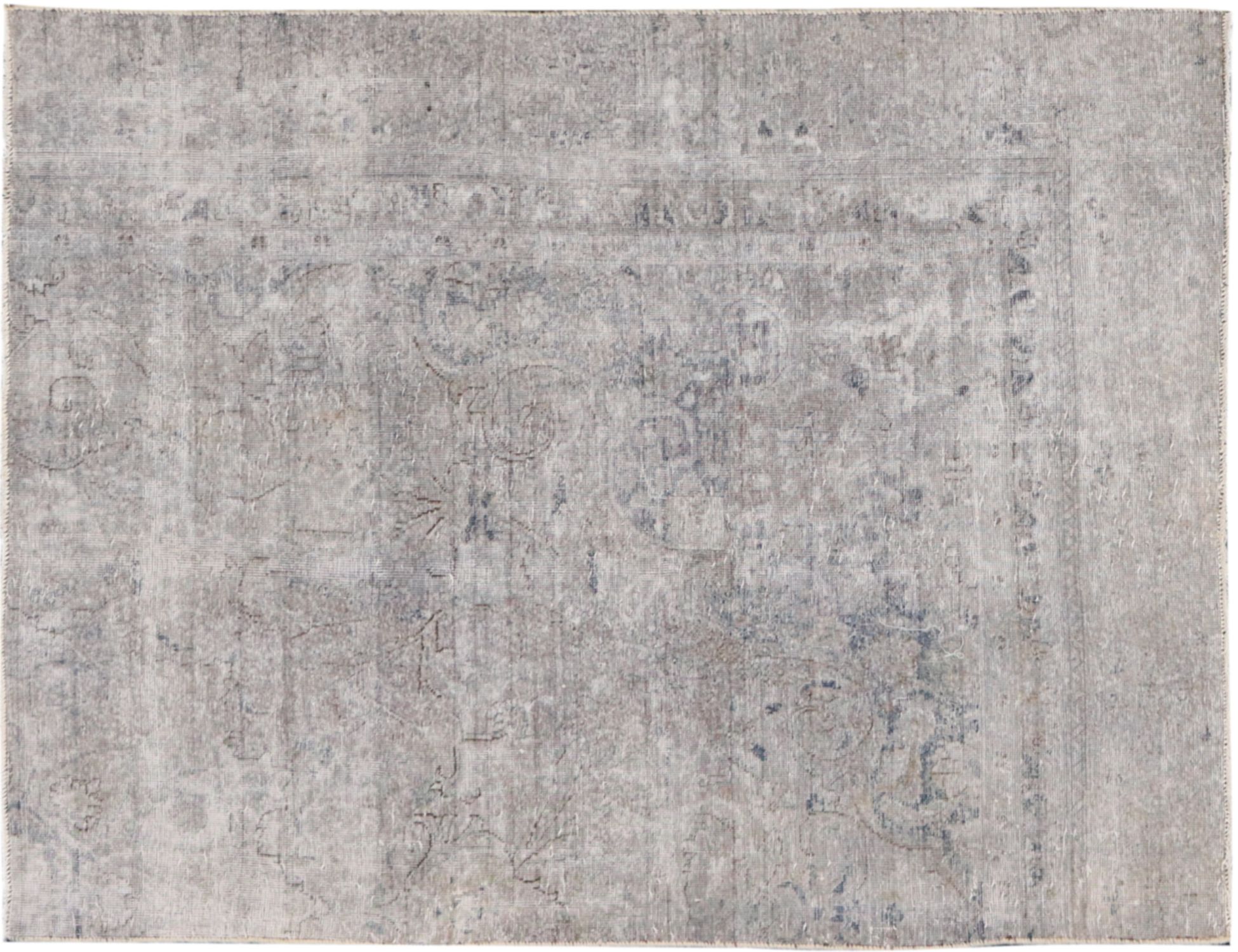 Persian Vintage    <br/>173 x 133 cm