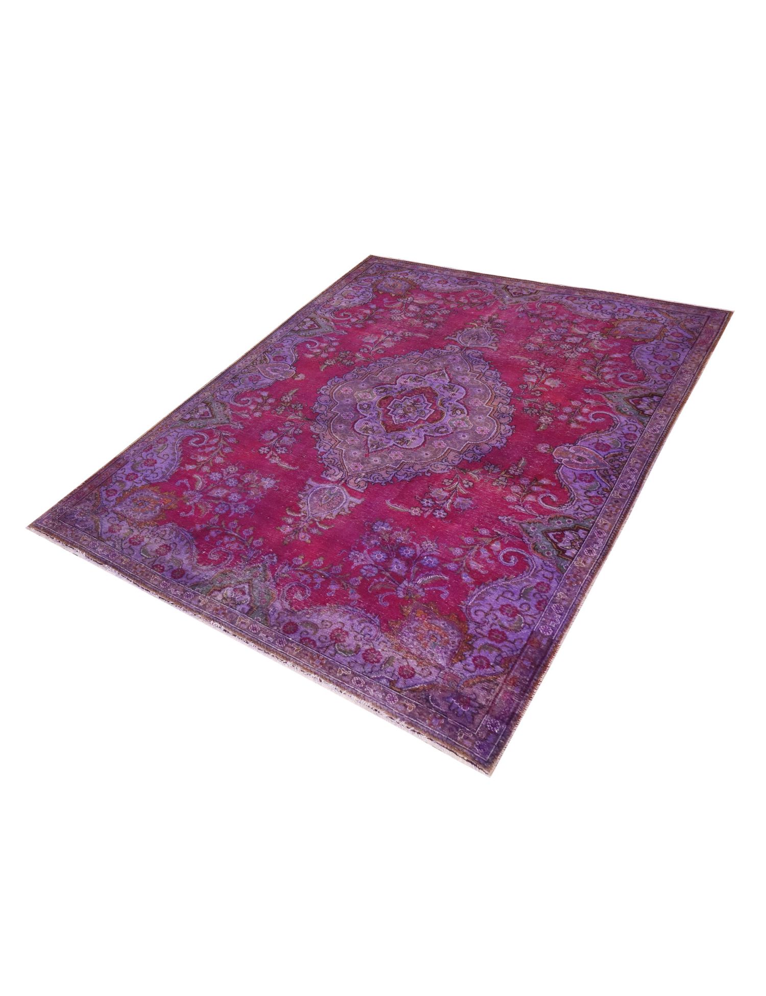 Persian Vintage    <br/>327 x 230 cm