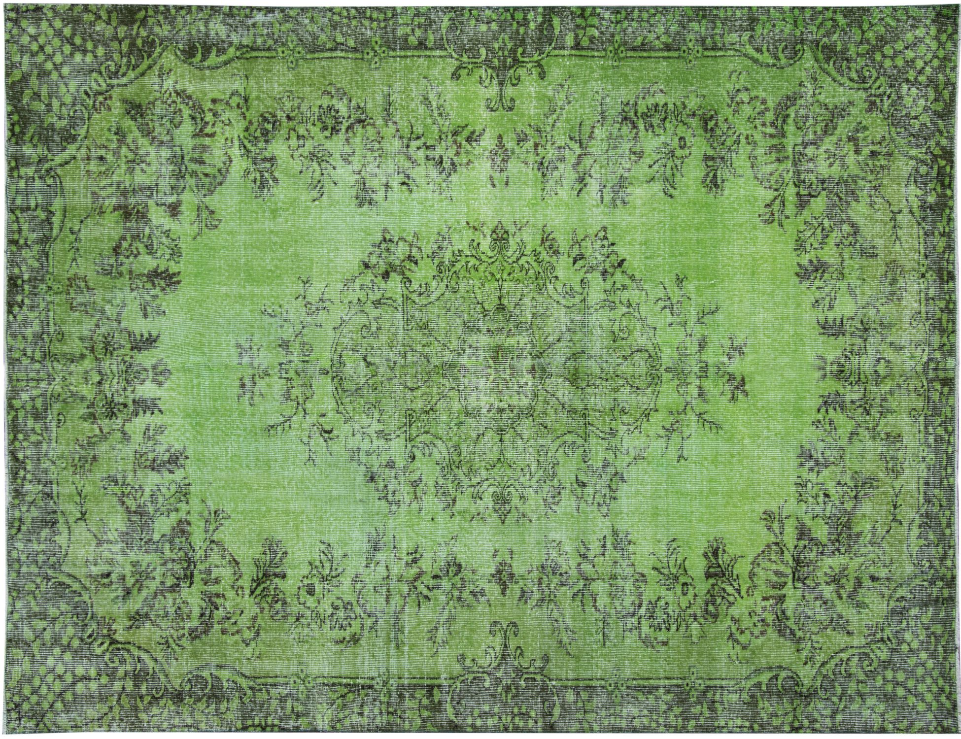 Persian Vintage    <br/>278 x 188 cm