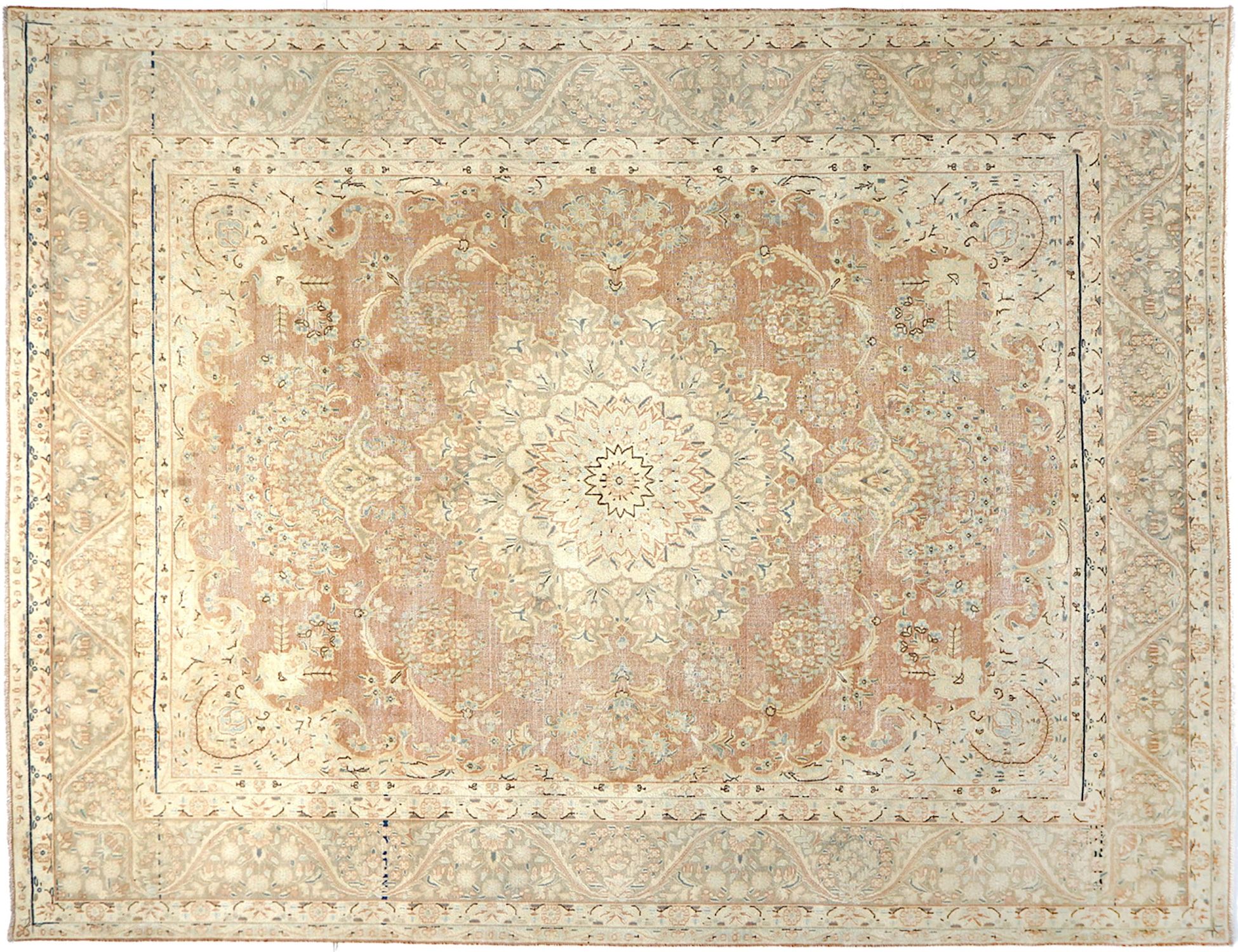Persian Vintage    <br/>390 x 290 cm